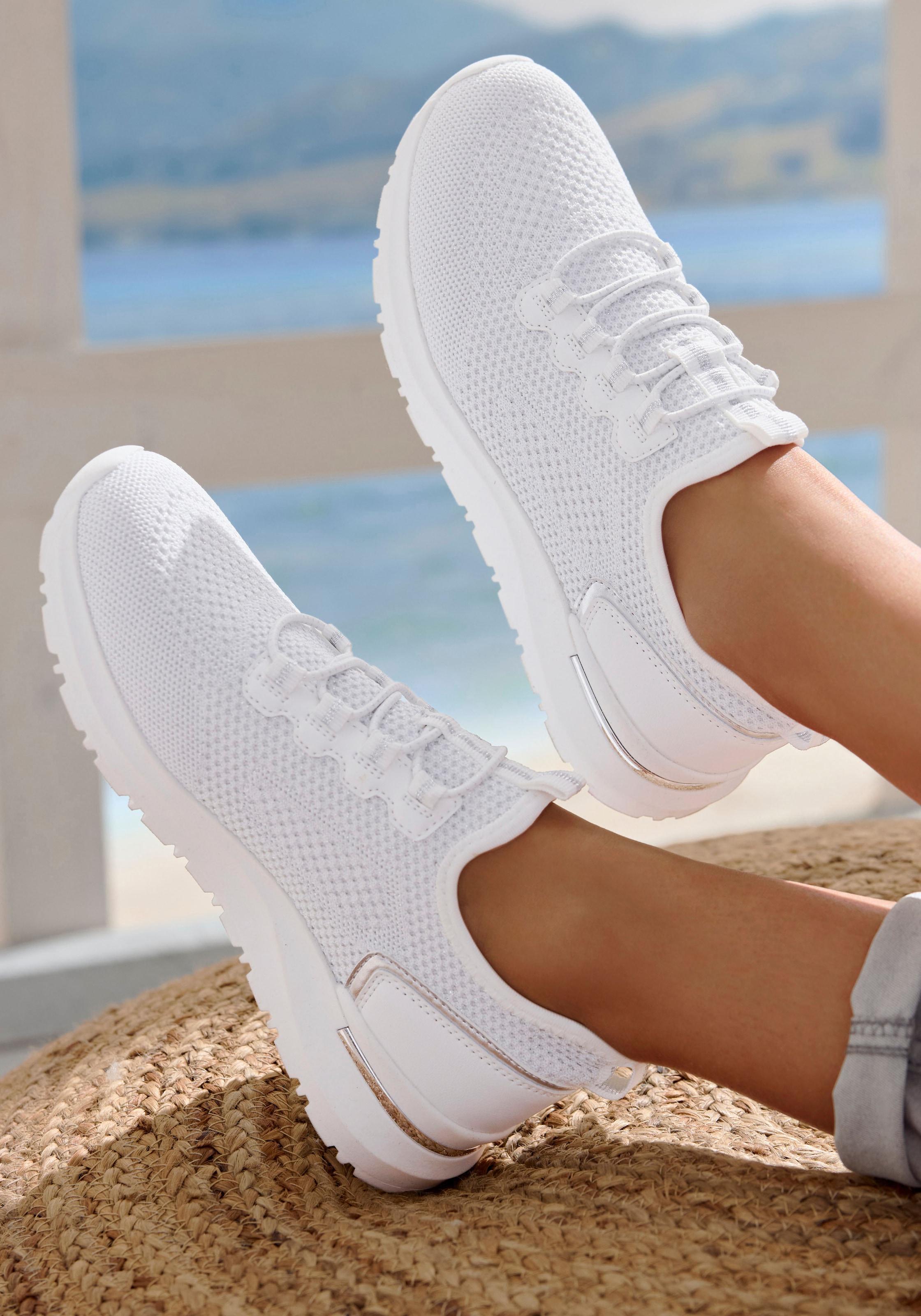 Vivance Sneaker »Freizeitschuh, Halbschuh,«, aus Textil zum Reinschlüpfen mit elastischen Schnürbändern VEGAN