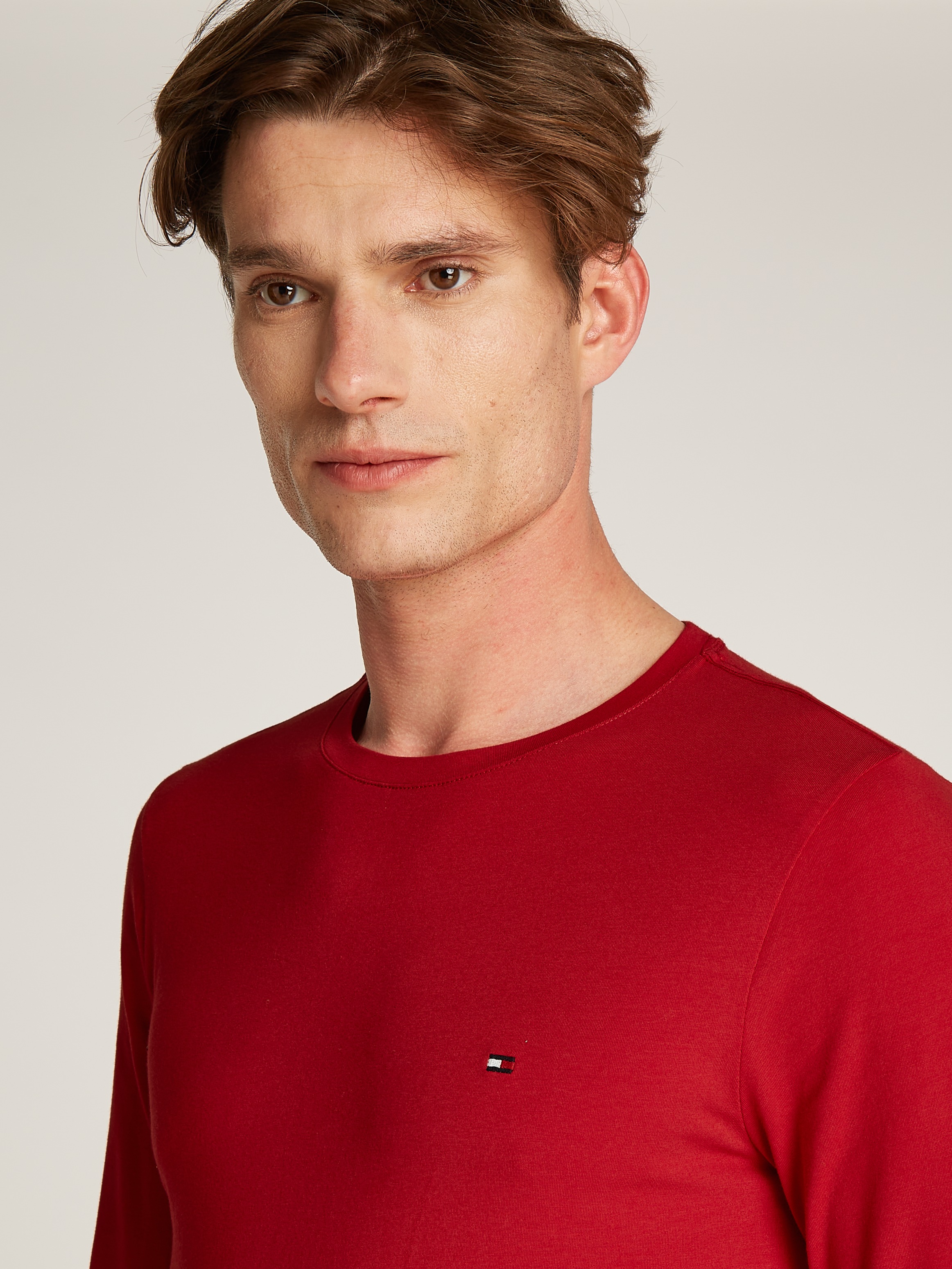 Tommy Hilfiger Langarmshirt »STRETCH SLIM FIT LONG SLEEVE«, aus biologischem Baumwollstretch