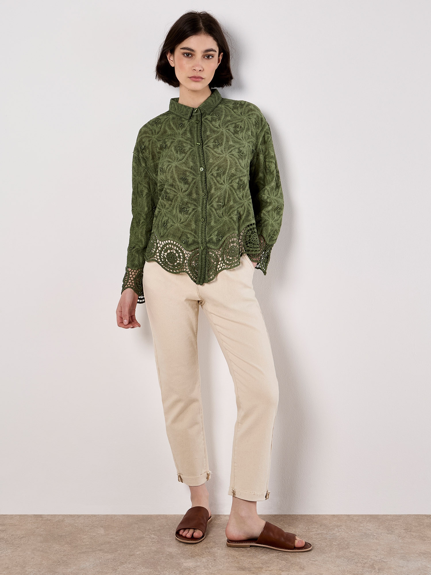 Apricot Klassische Bluse »Bluse« mit Stickerei und Spitze