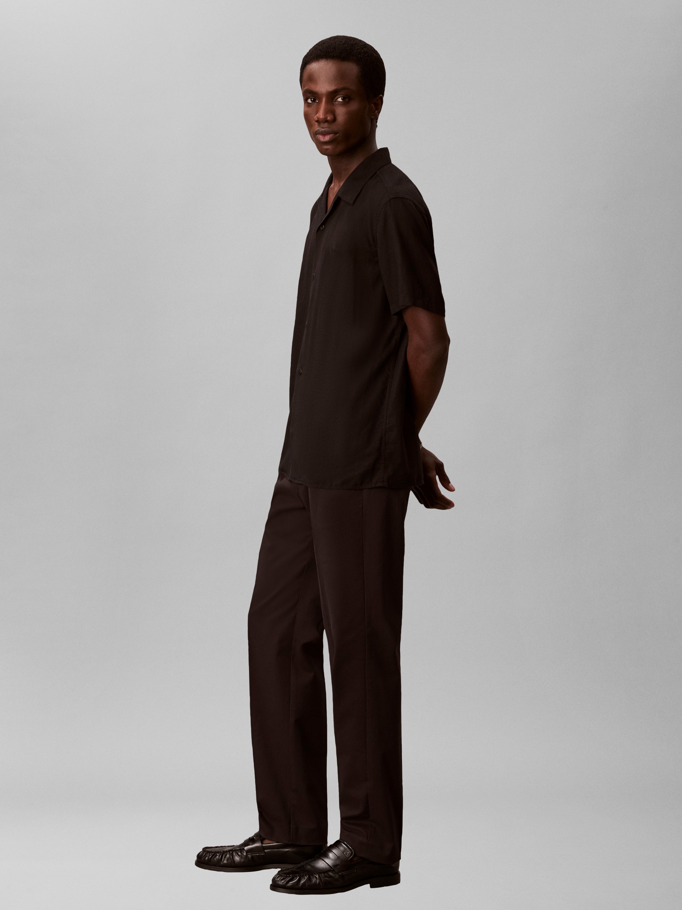 Calvin Klein Chinohose »STRAIGHT PLEATED SATEEN CHINO«  mit  Bundfalte, Straight Fit