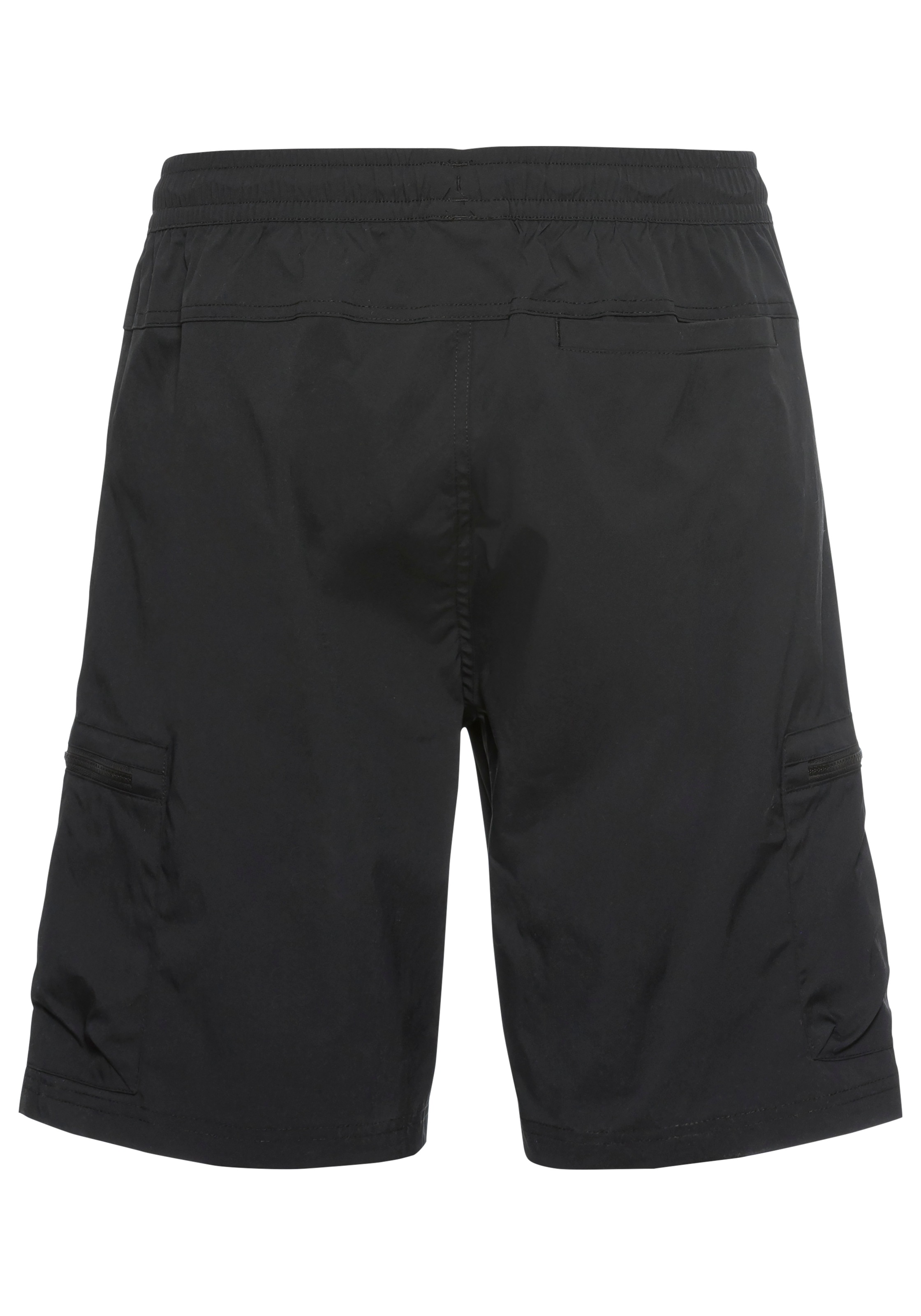 Ellesse Cargoshorts »BULLSEYE CARGO SHORT«, (1 tlg.), mit vielen Reißverschlusstaschen