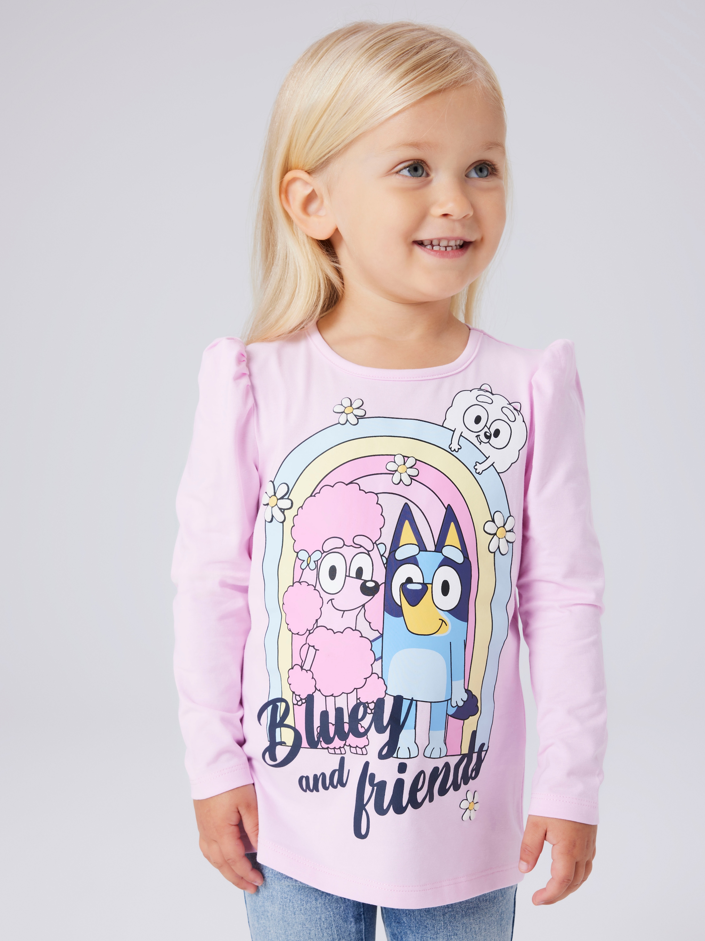 Name It Langarmshirt »NMFJESSIE BLUEY LS TOP BOX NOOS SKY«