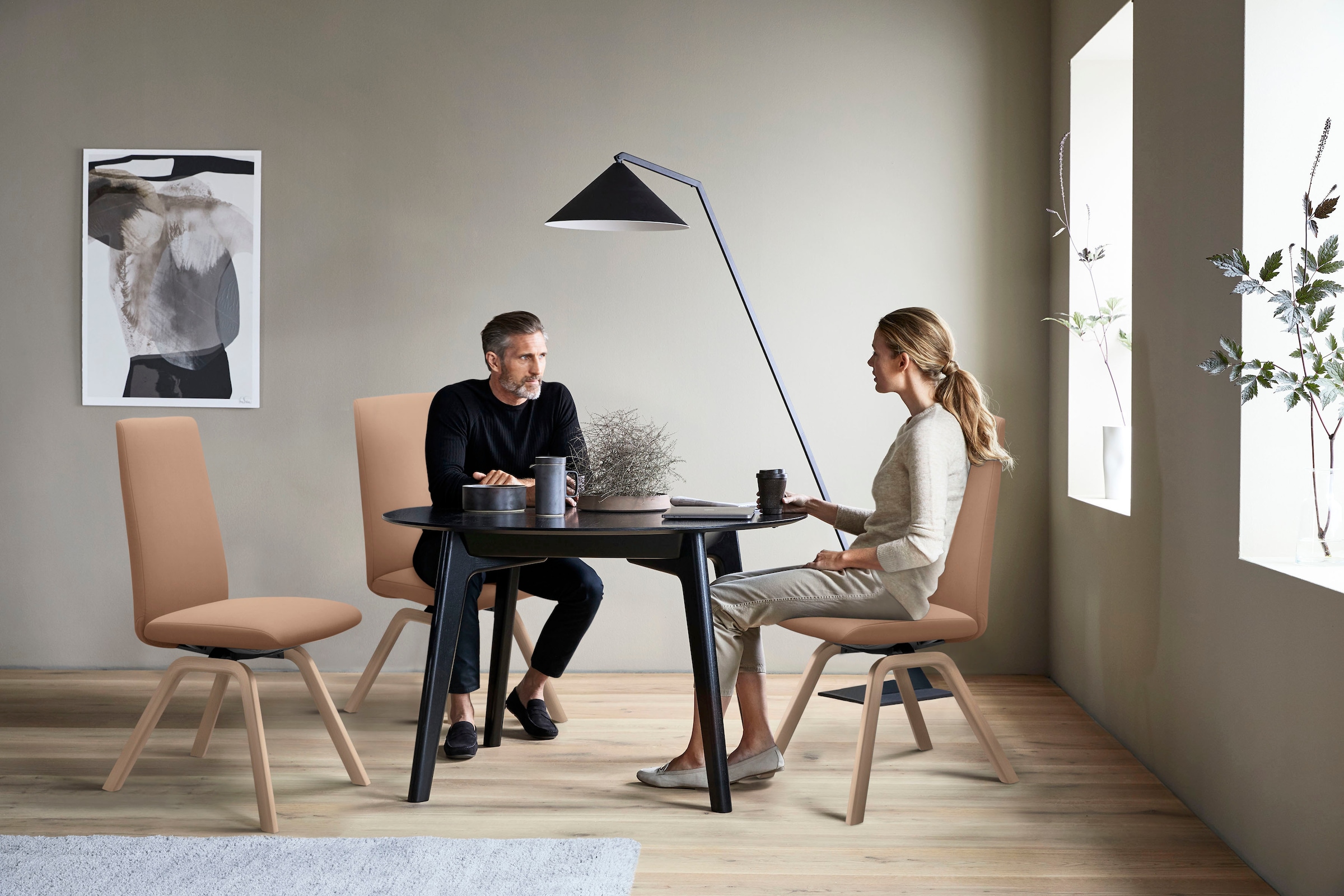 Stressless® Polsterstuhl »Laurel«, Microfaser DINAMICA, High Back, Größe L, mit schräggestellten Beinen in Walnuss