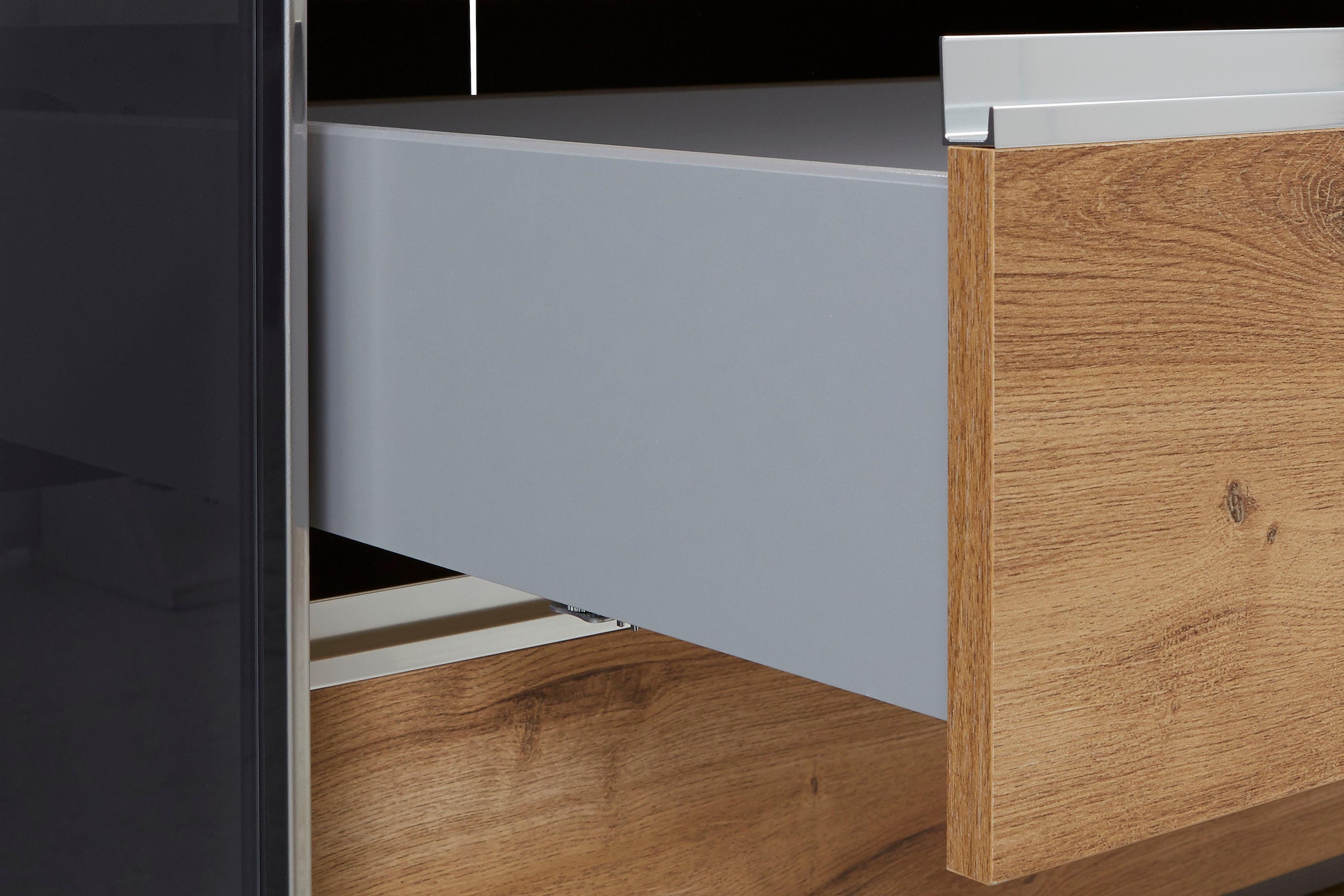 Wimex Schwebetürenschrank »Magic by fresh to go« tolles EXTRA: mit drehbarem TV-Element, Fronten aus Glas