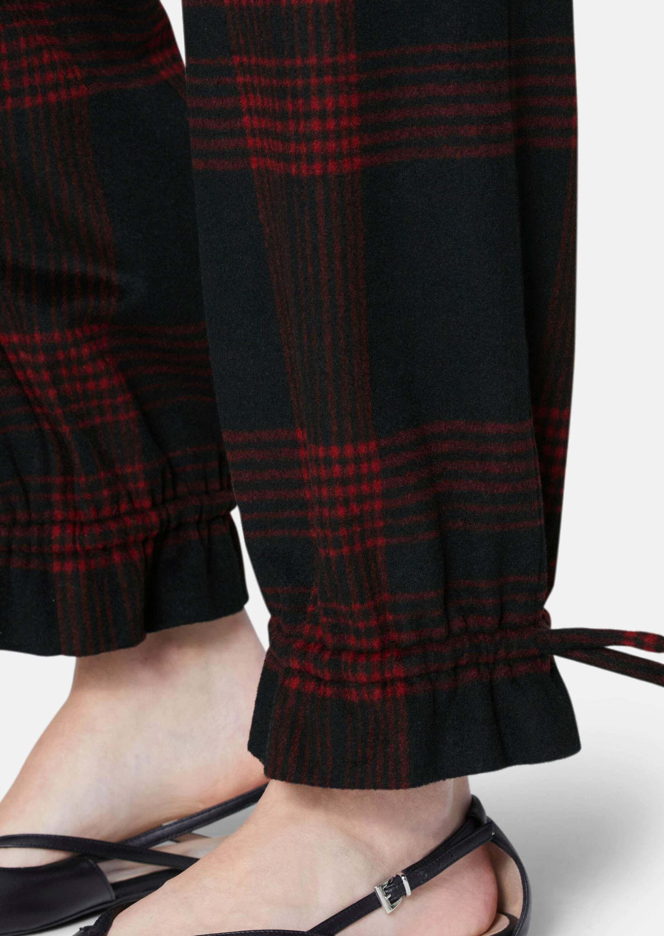 MADELEINE Jogger Pants »Hose Karohose im Jogg-Pants-Style«