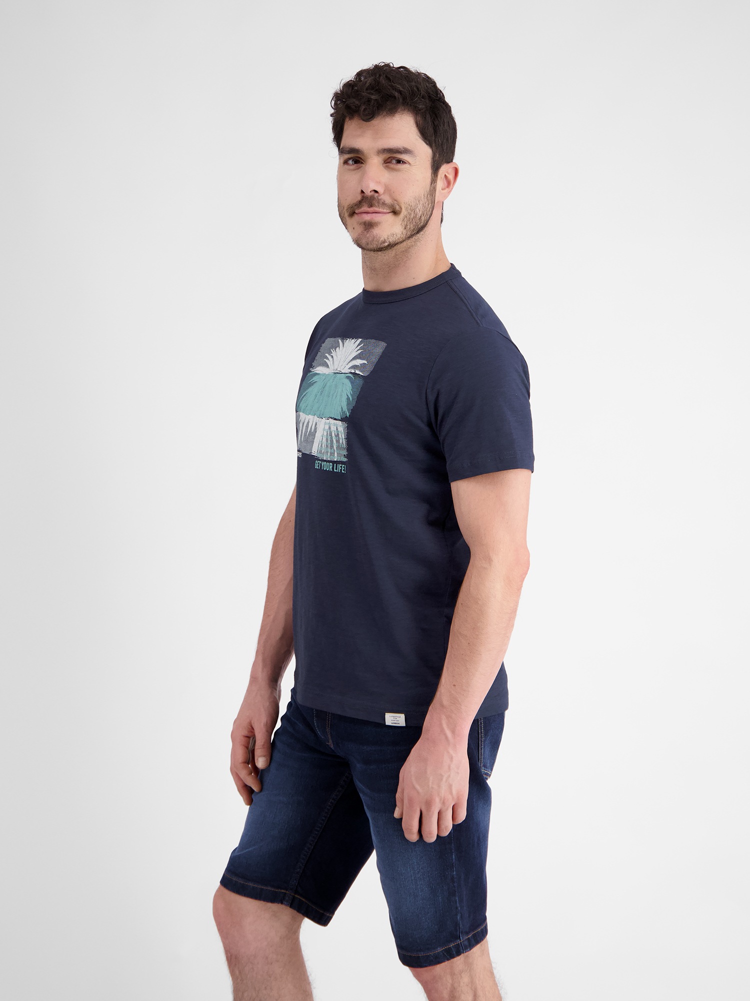 LERROS T-Shirt »LERROS Rundhals T-Shirt mit Fotoprint«