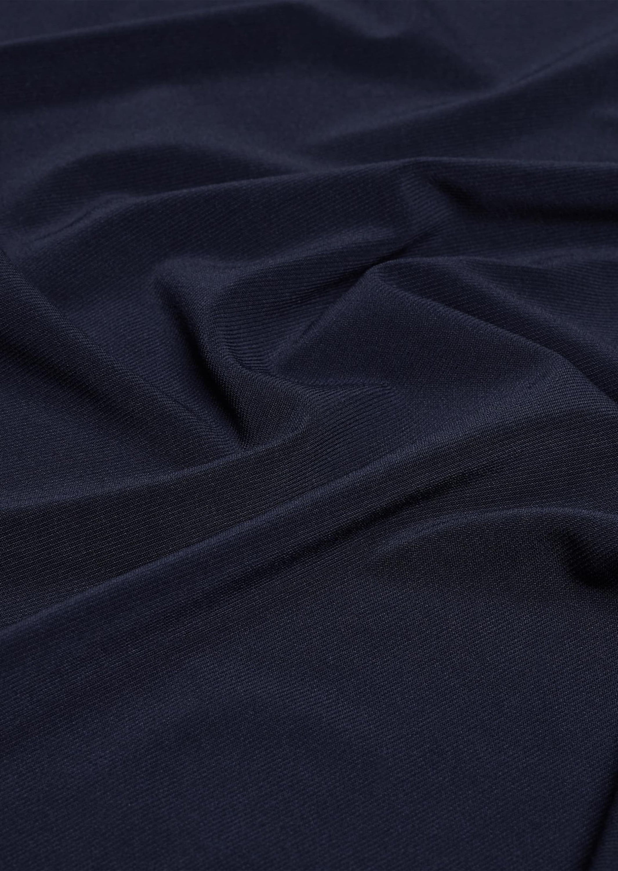 GOLDNER Trägertop »Trageangenehmes Slinky-Top mit Steinchen« Glänzende Schmucksteinchen betonen den Ausschnitt