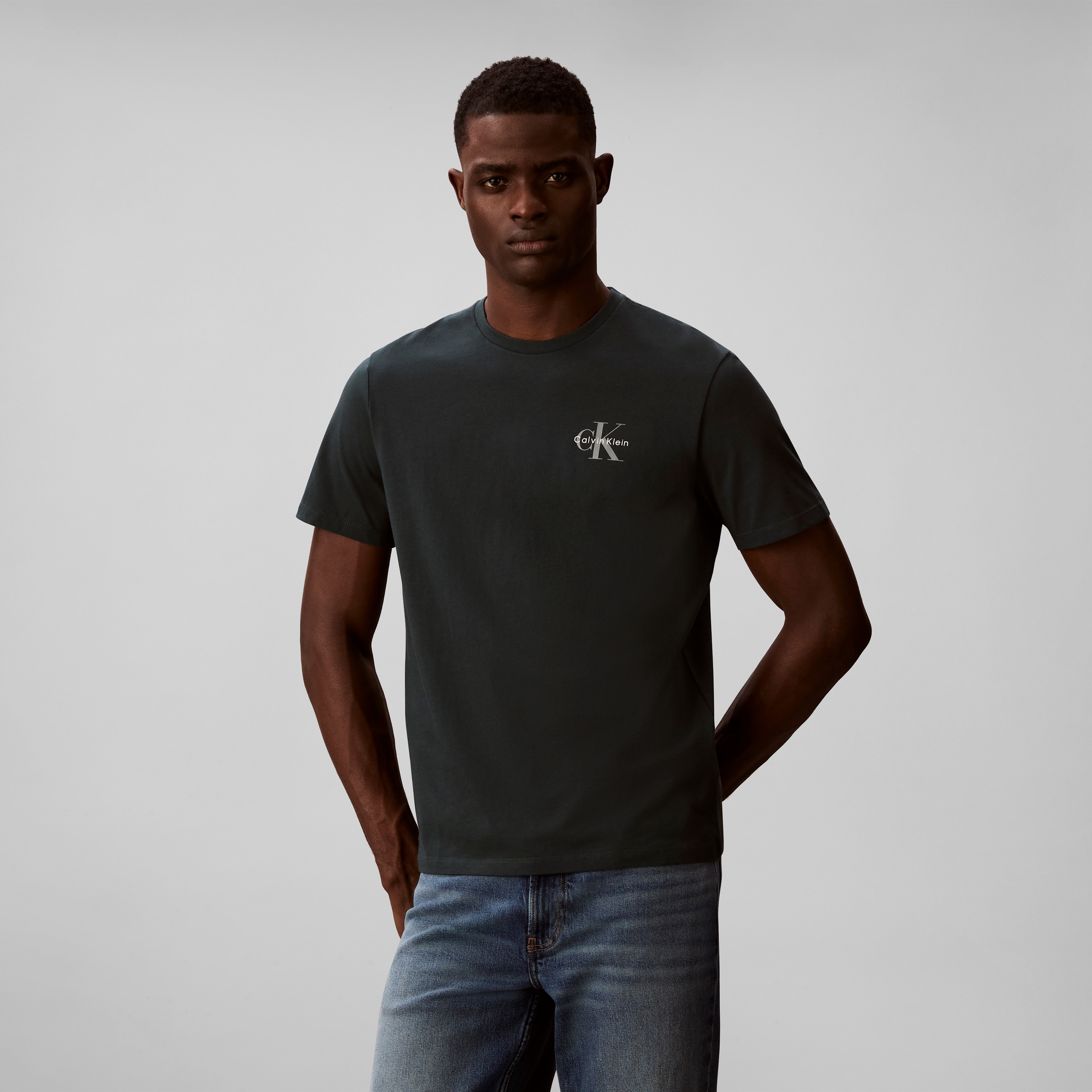 Calvin Klein Jeans T-Shirt »CLASSIC MICRO MONOLOGO 2PK« Set, 2 tlg. Regular fit mit Rundhalsausschnitt