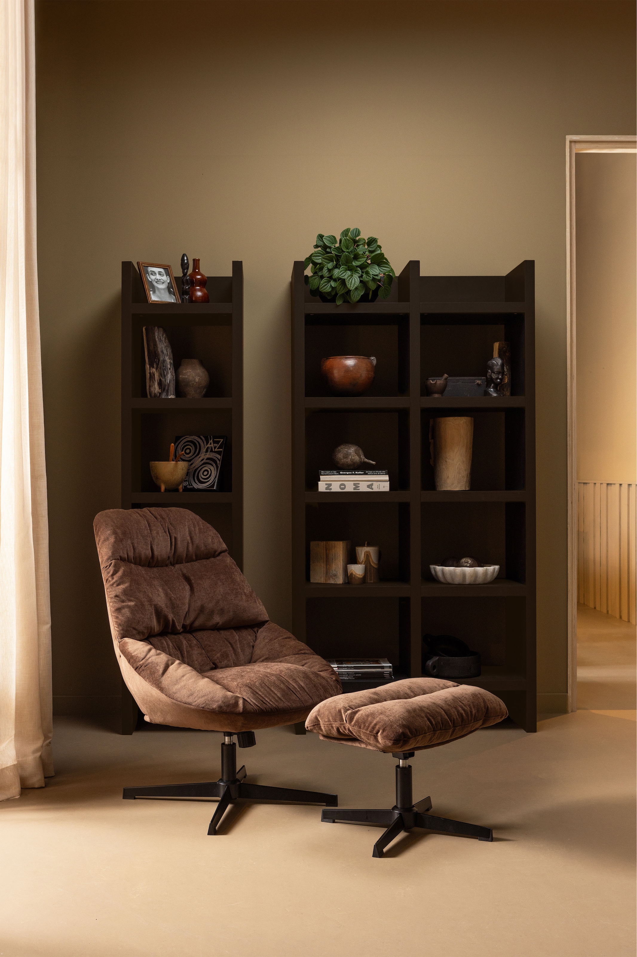 WOOOD Drehsessel »Yaro«, mit Hocker, Breite 71 cm