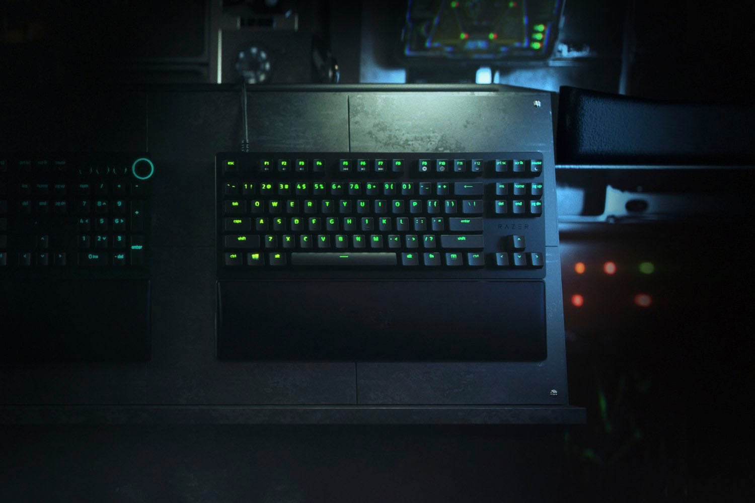 RAZER Gaming-Tastatur »Huntsman V2 Tenkeyless - Klickend optischer Switch«, (Fn-Tasten-Multimedia-Tasten-Handgelenkauflage)