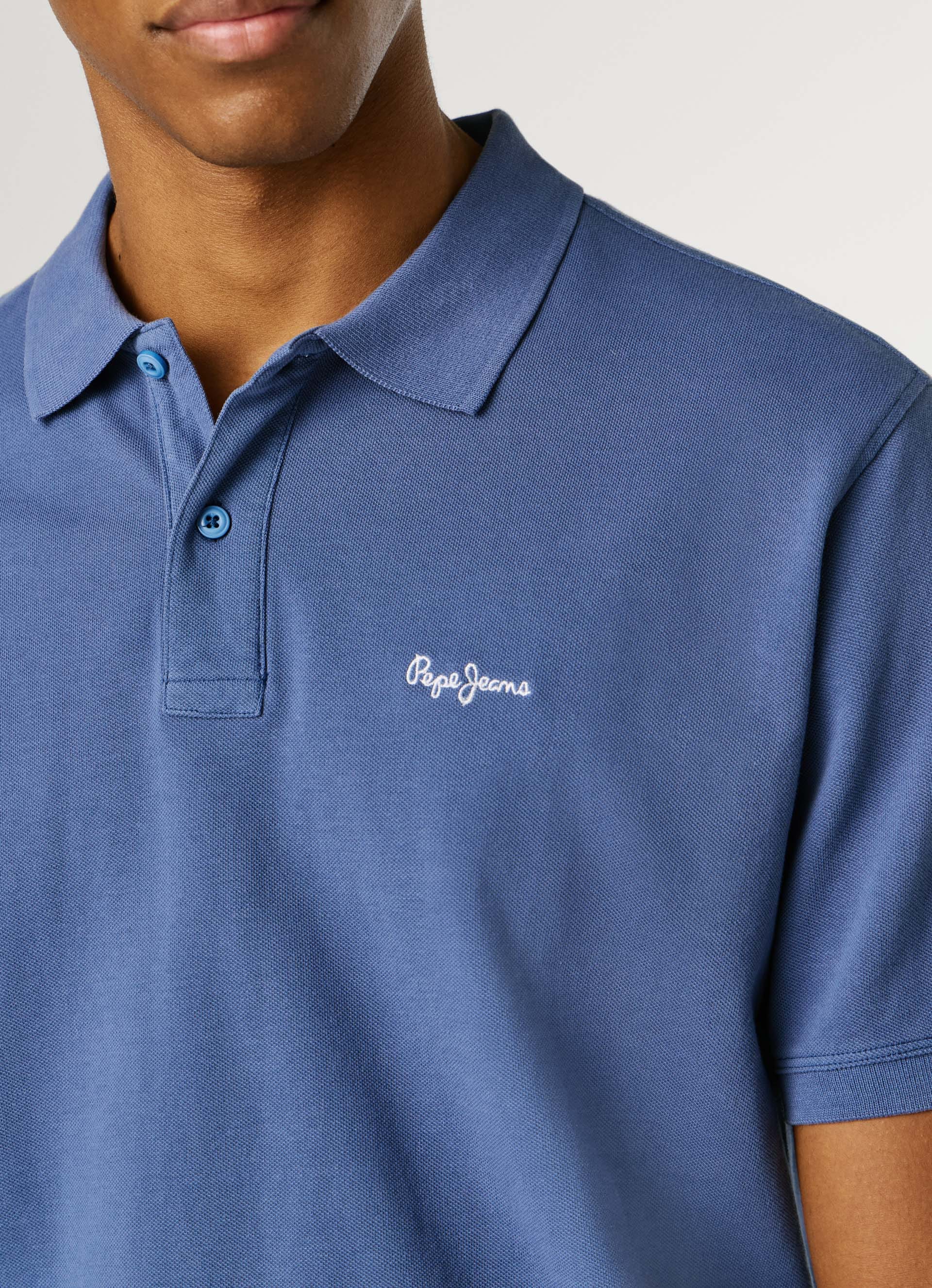 Pepe Jeans Poloshirt »OSCAR« aus Baumwoll-Piqué, mit Logostickerei