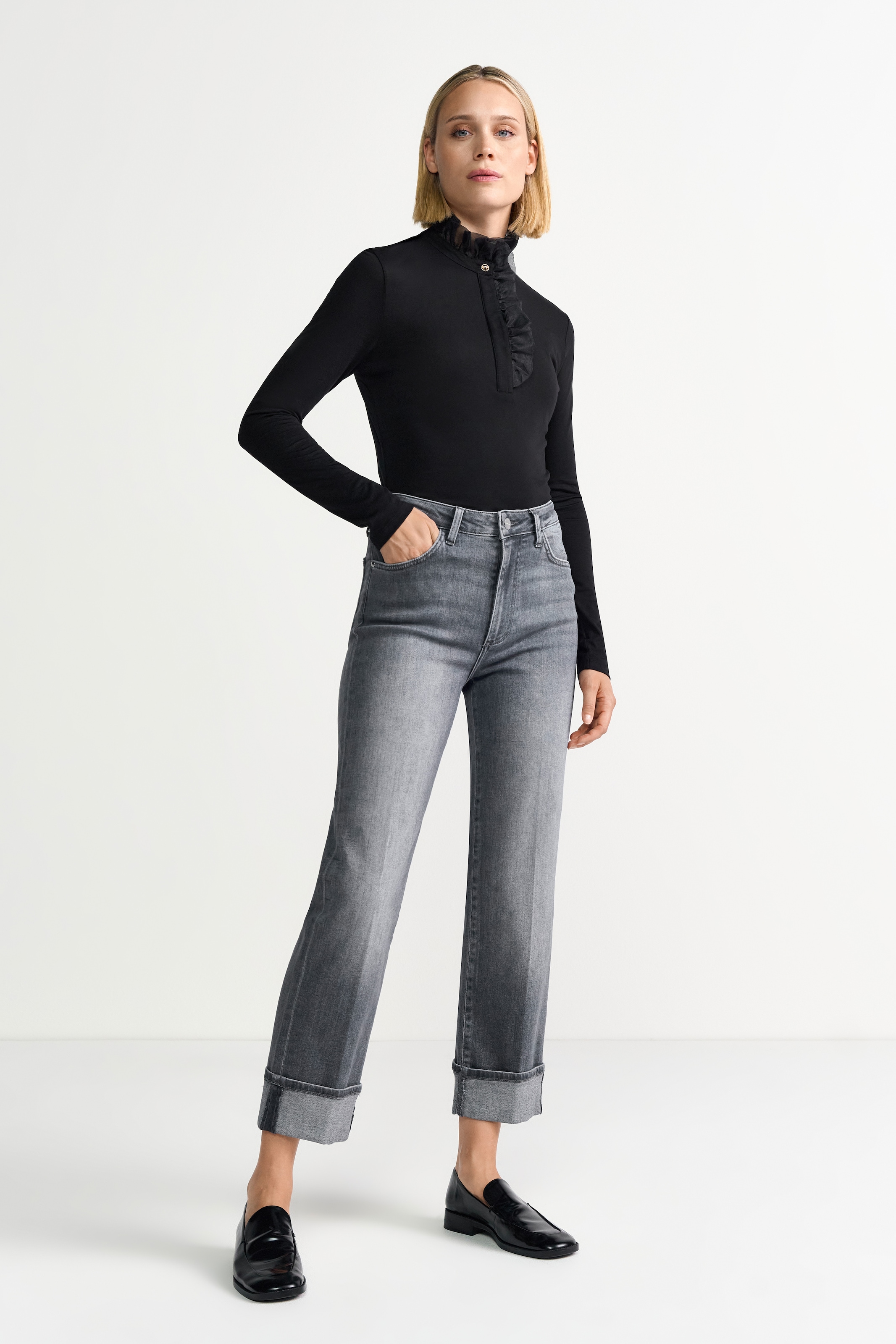 RICHROYAL Longsleeve mit Rüschenkragen, gerader Schnitt