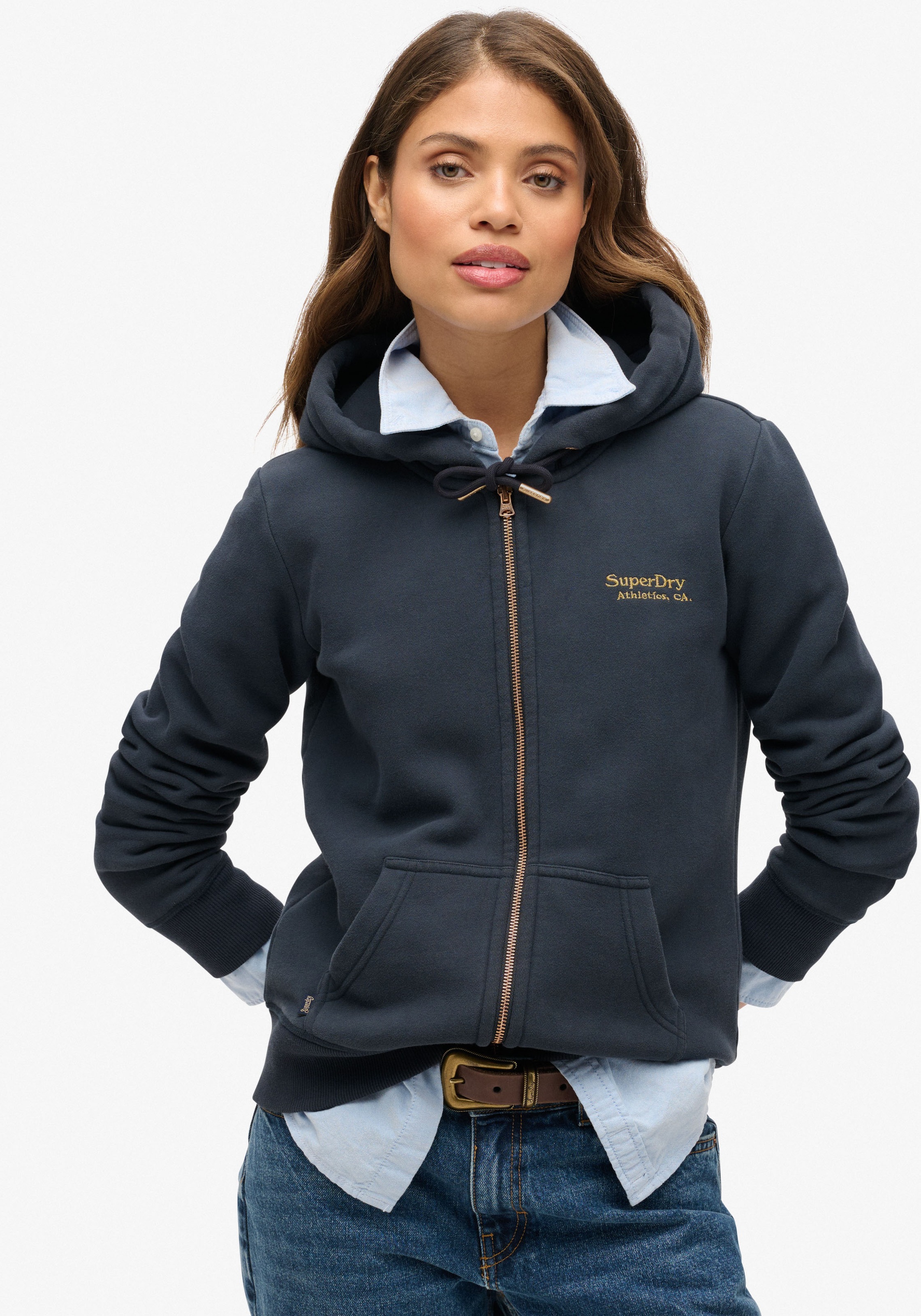 Superdry Kapuzensweatjacke »ESSENTIAL LOGO ZIP HOODIE«, mit Logostickerei