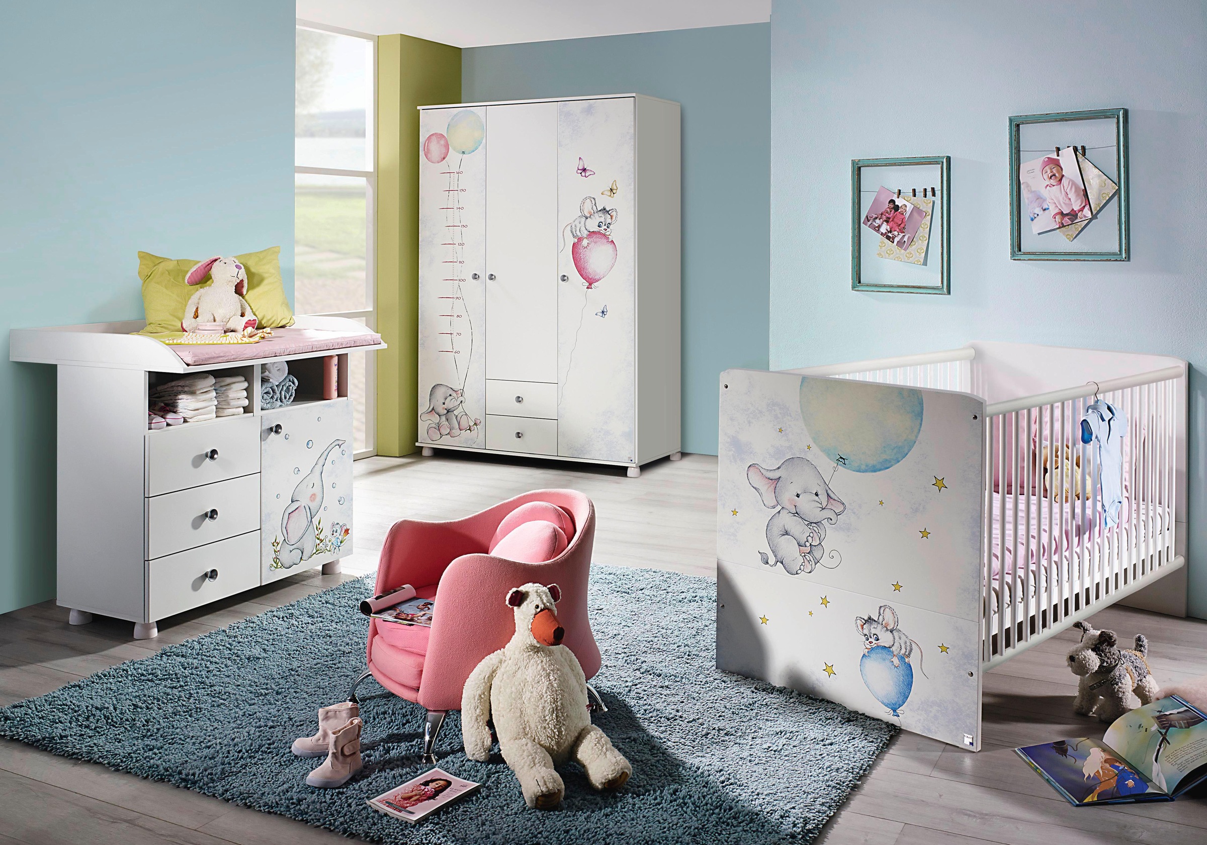 rauch ORANGE Babyzimmer-Komplettset »Vancouver«, (Set, 3 St.), Bett + Wickelkommode + 3 trg. Schrank