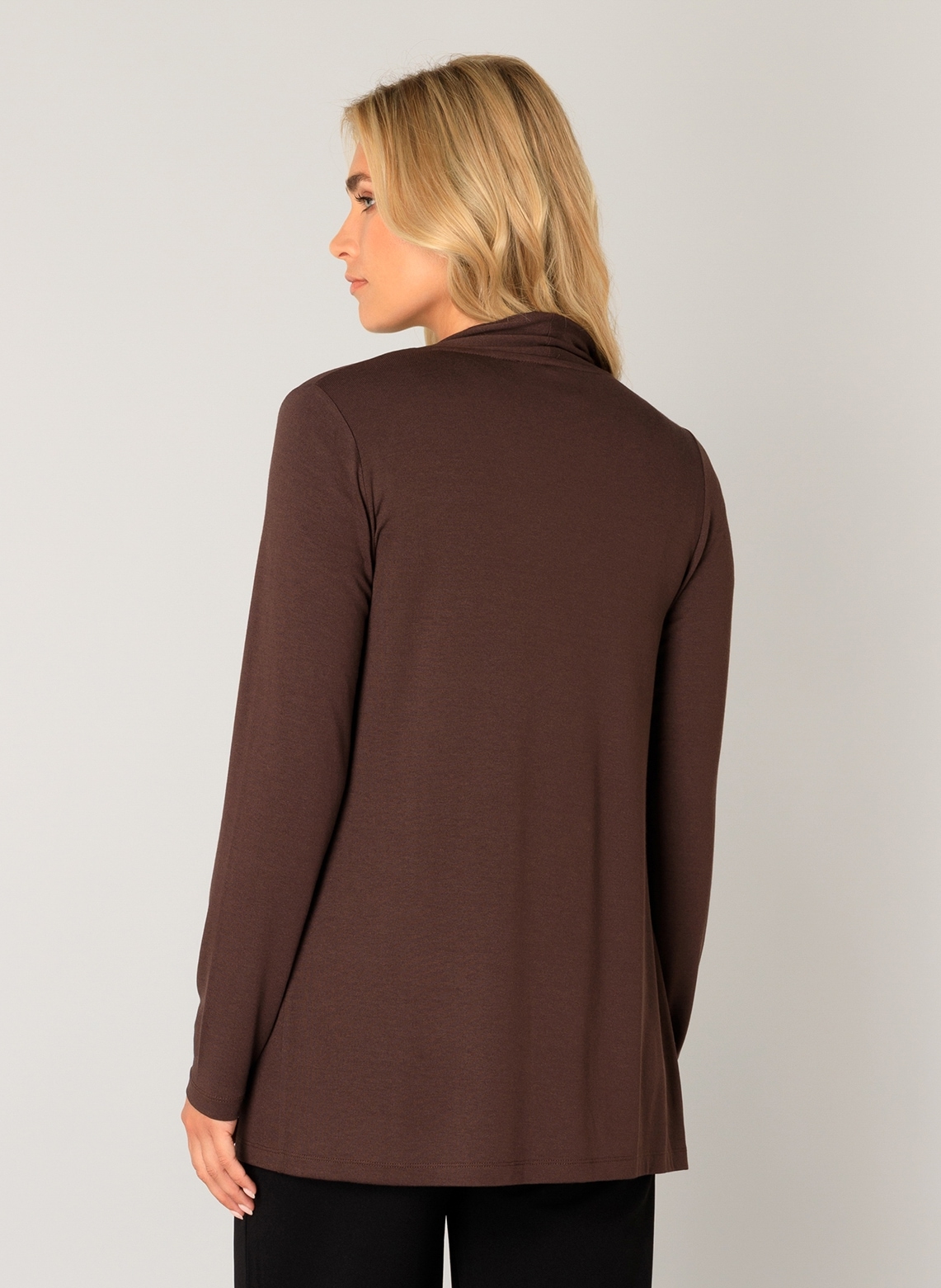 Base Level Strickjacke »Yayla«, In elastischem Feinstrick