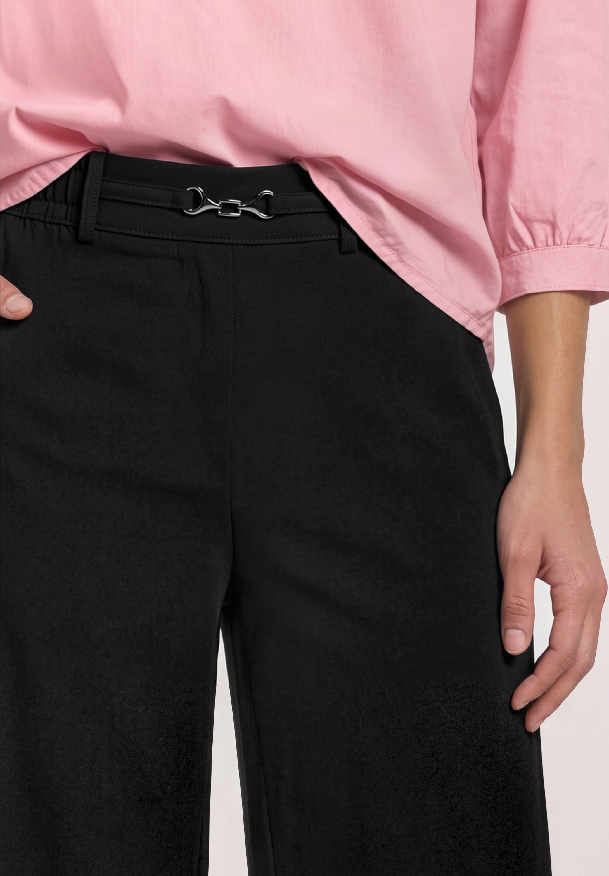 STREET ONE Stoffhose »Style Amalie«  mit Gummizug und Schnalle / Stretch