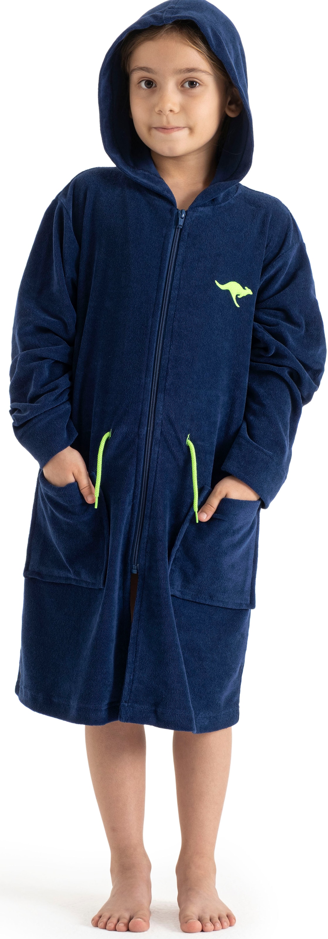 KangaROOS Kinderbademantel »Kira, Ideal für Zuhause, Schwimmbad oder im Urlaub« 1 Stk. tlg., modernen, sportliches Design, leuchtenden Akzenten