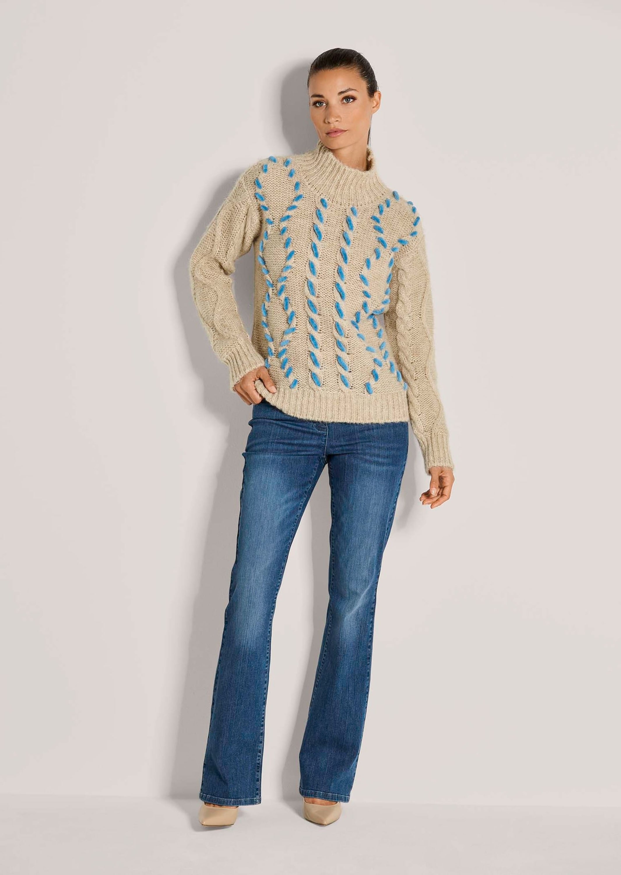 MADELEINE Longpullover »Strickpullover Modischer Grobstrickpullover mit Folklore-Elementen«