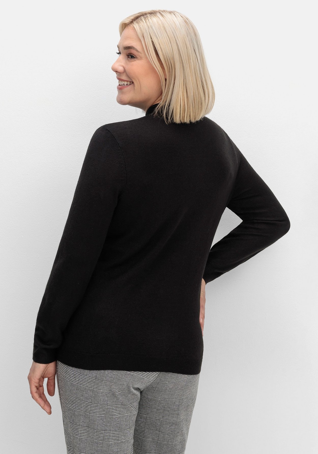 Sheego Stehkragenpullover »Pullover in weicher Qualität«