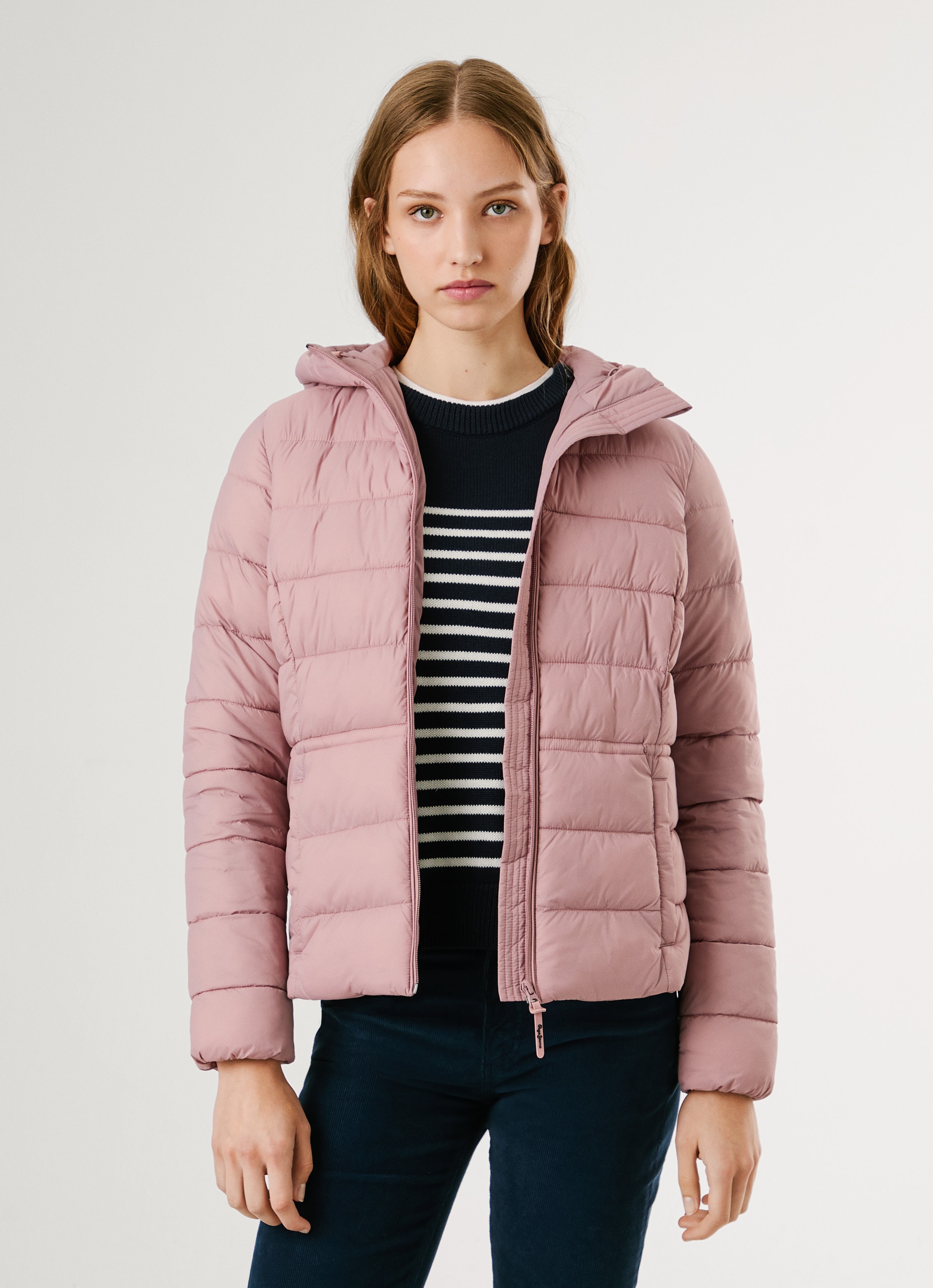 Pepe Jeans Steppjacke »SALLY SHORT« mit Kapuze tailliert, mit verstellbarem Kordelzug