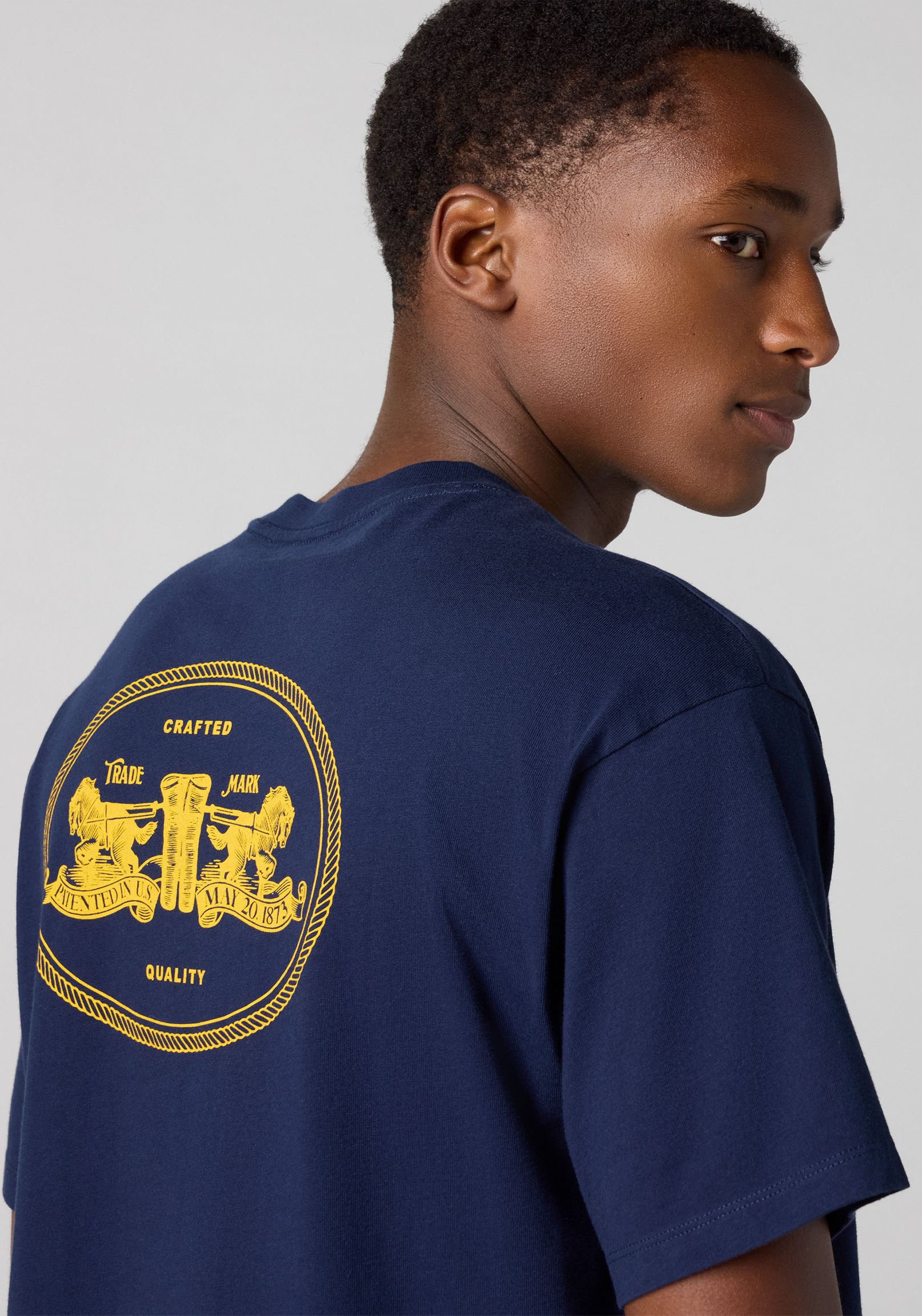 Levi's® T-Shirt »LV T-Shirt VINTAGE FI«, mit beidseitigem Druck