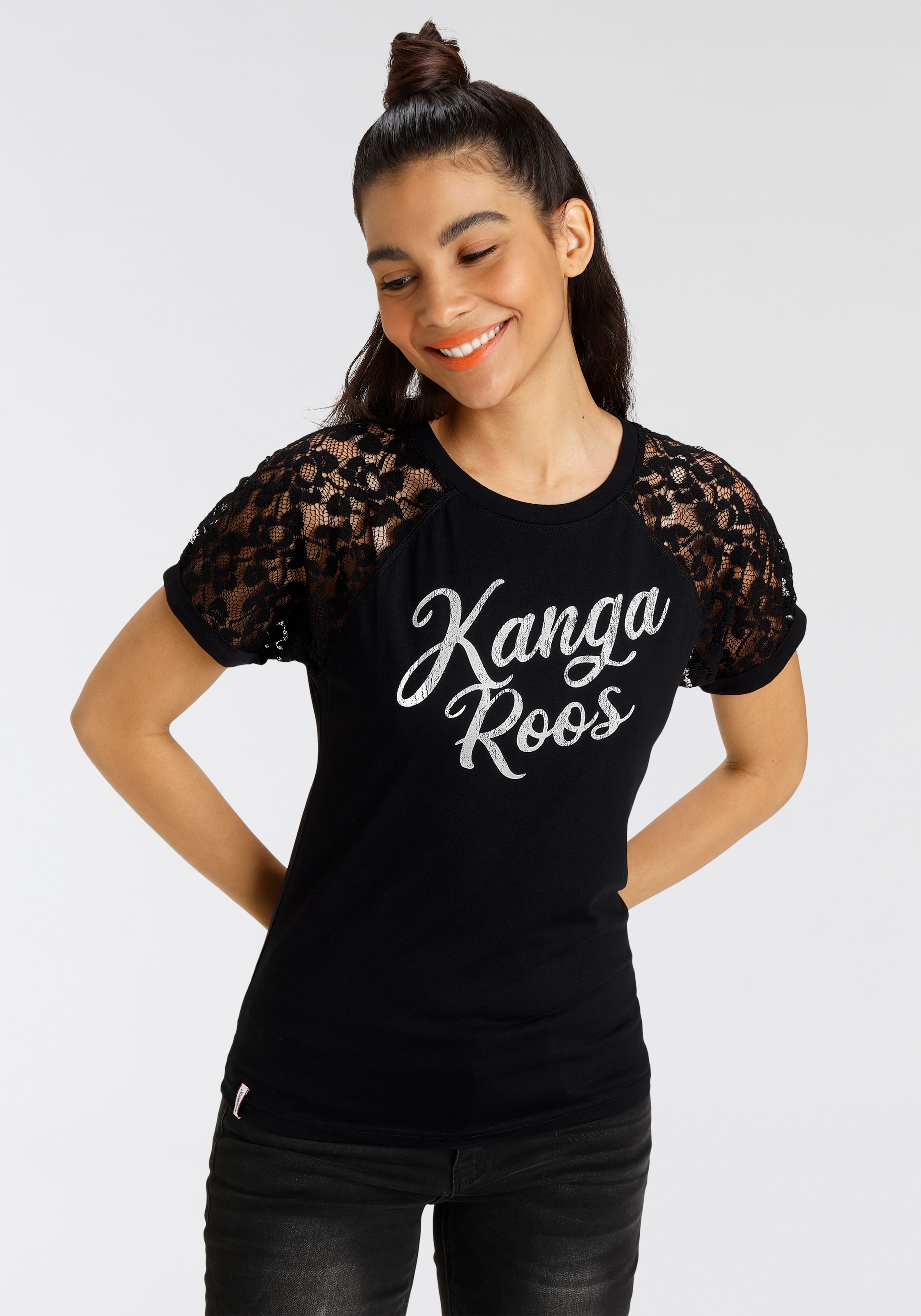 KangaROOS Spitzenshirt, mit Raglanärmeln und Markenschriftzug