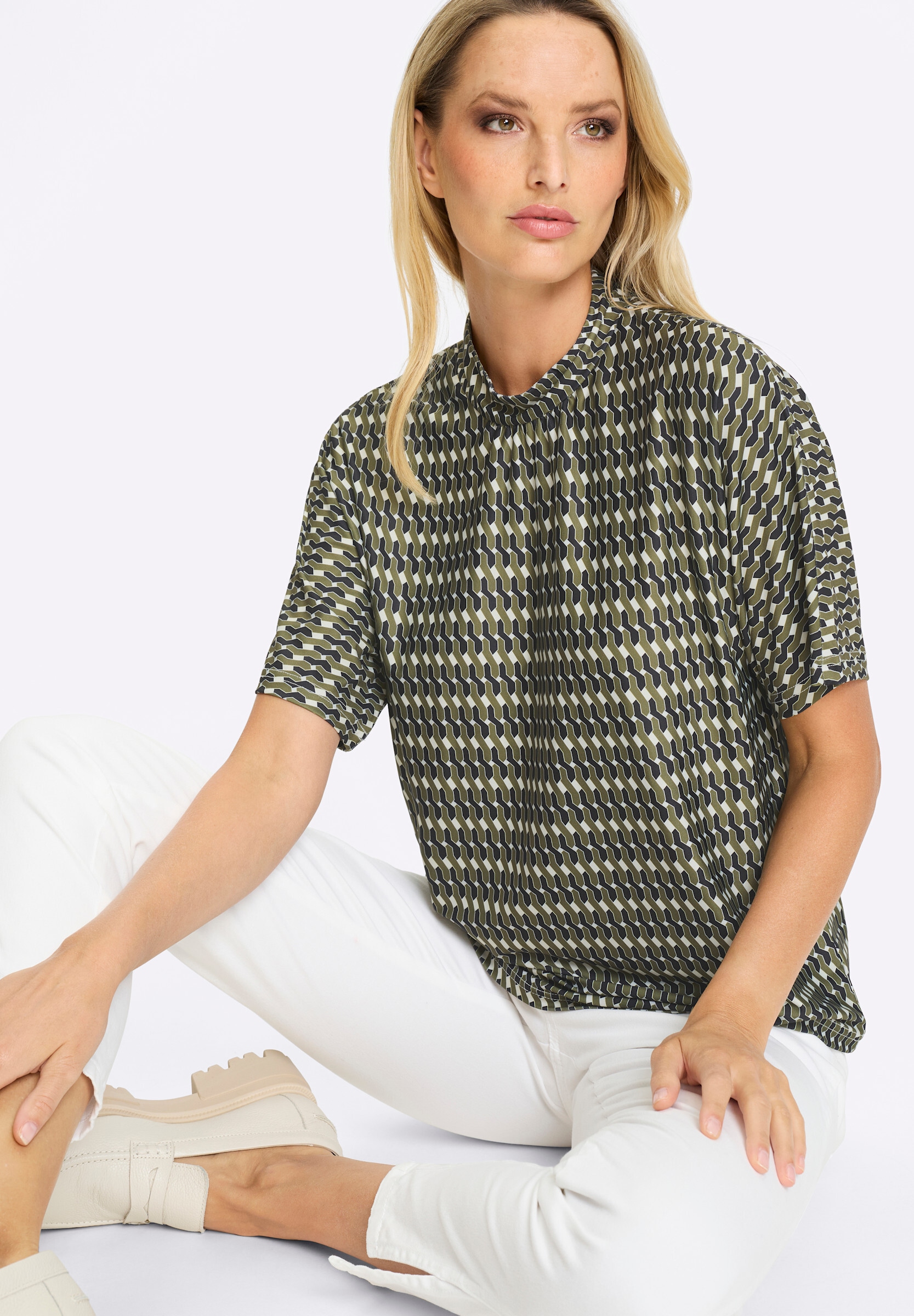 heine T-Shirt »Shirtbluse Blusenshirt Ausschnitt mit Kräuselung«
