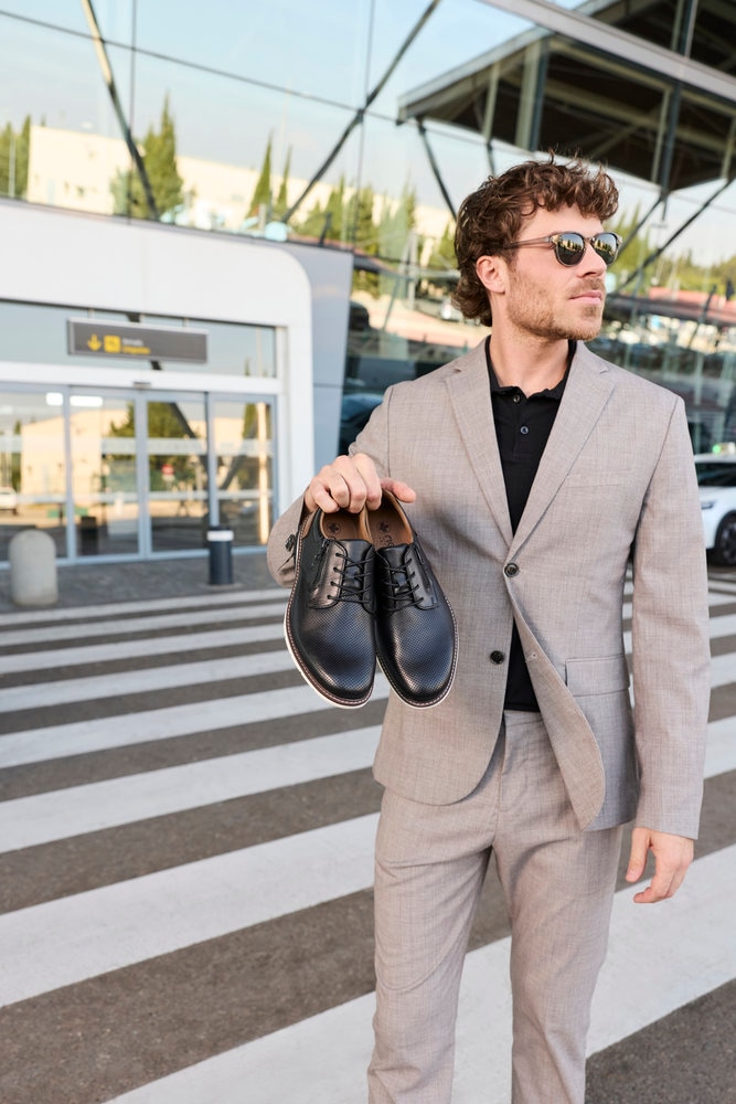 Rieker Schnürschuh  Halbschuh, Freizeitsneaker, Casual-Schnürer mit Perforation