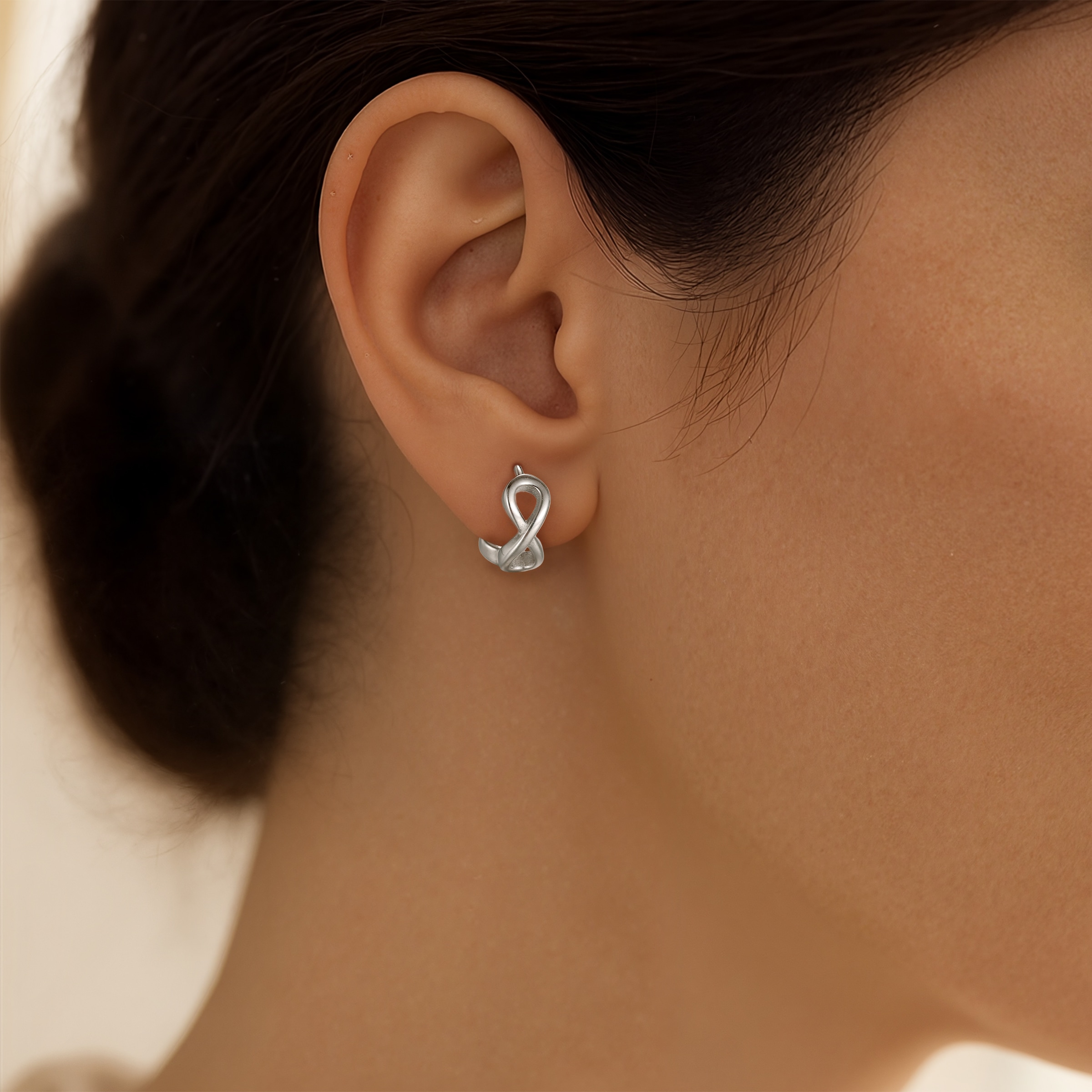 Firetti Paar Creolen »Schmuck Geschenk Edelstahl Ohrschmuck Infinity Unendlichkeitsschleife«