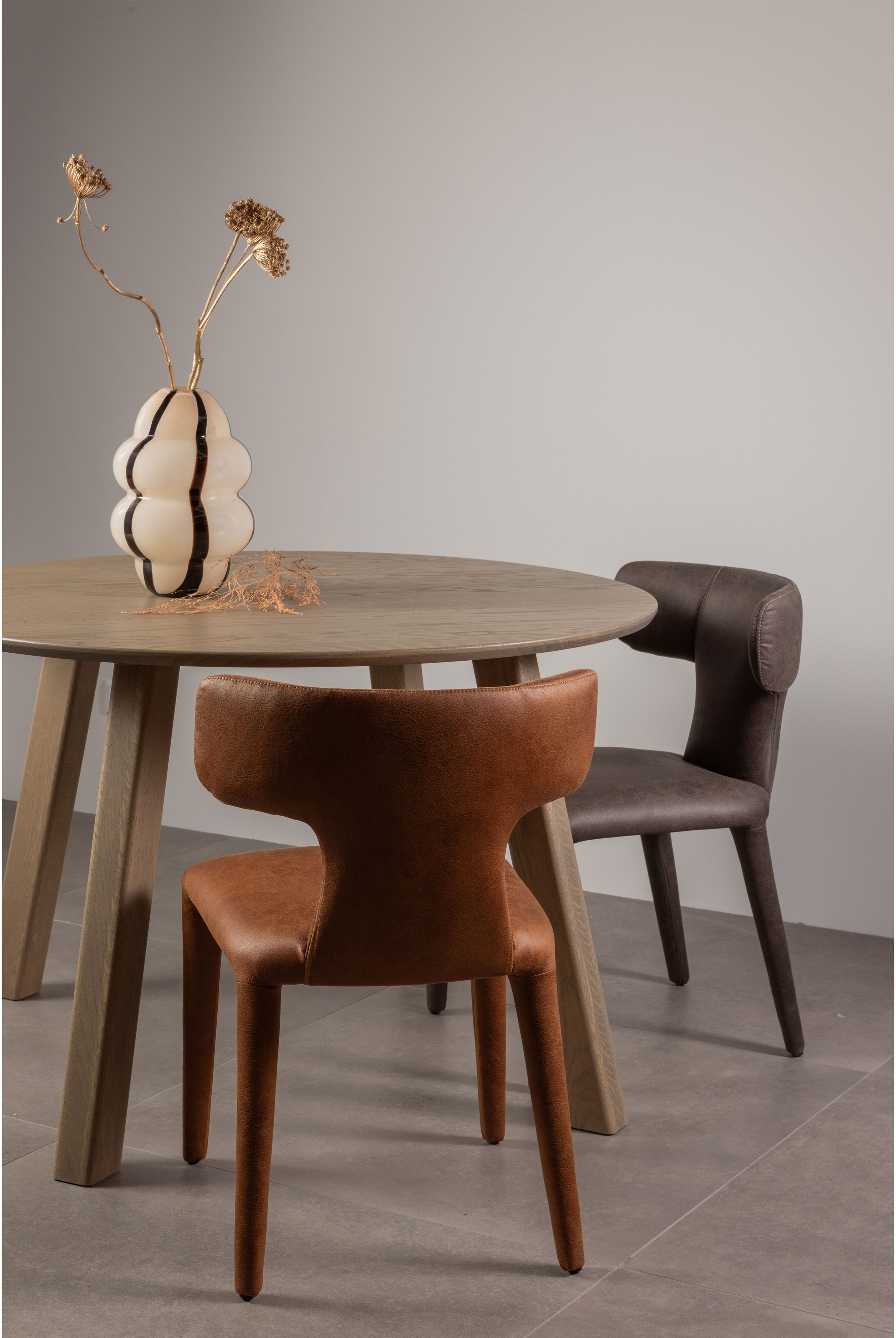 WOOOD Esszimmerstuhl »Permit aus Kunstleder komplett gepolstert H 78 x B 52 cm« (Set) 2 Stk.4-Fuß-Gestell, gepolstert, H 78 cm x B 52 cm