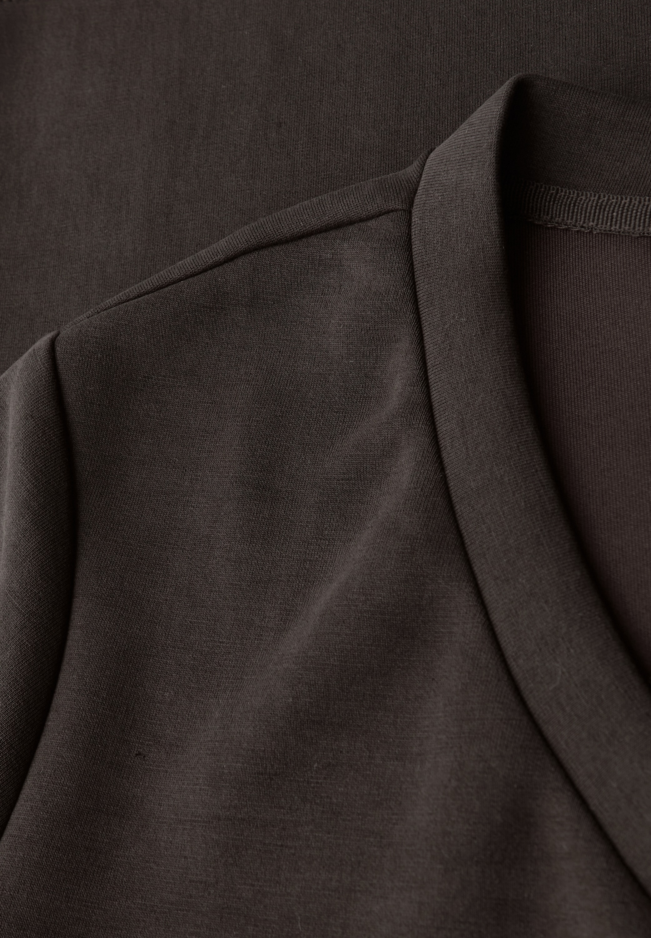 STREET ONE Sweatshirt , mit V-Ausschnitt
