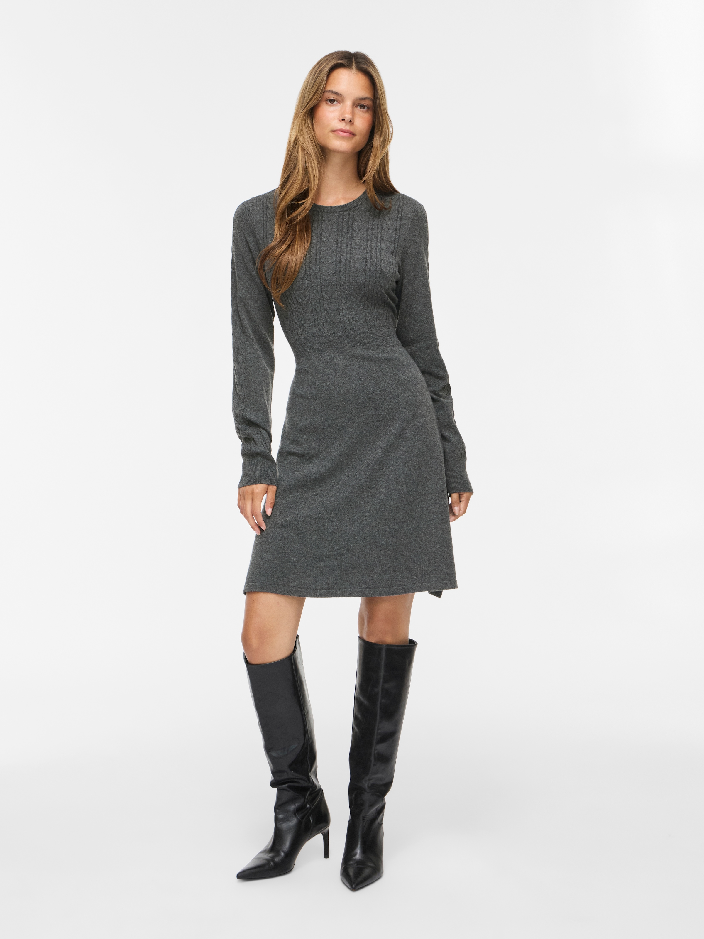 Vila Minikleid »VIKERRY O-NECK L/S CABLE KNIT DRESS NOOS« aus Materialmix mit Viskose