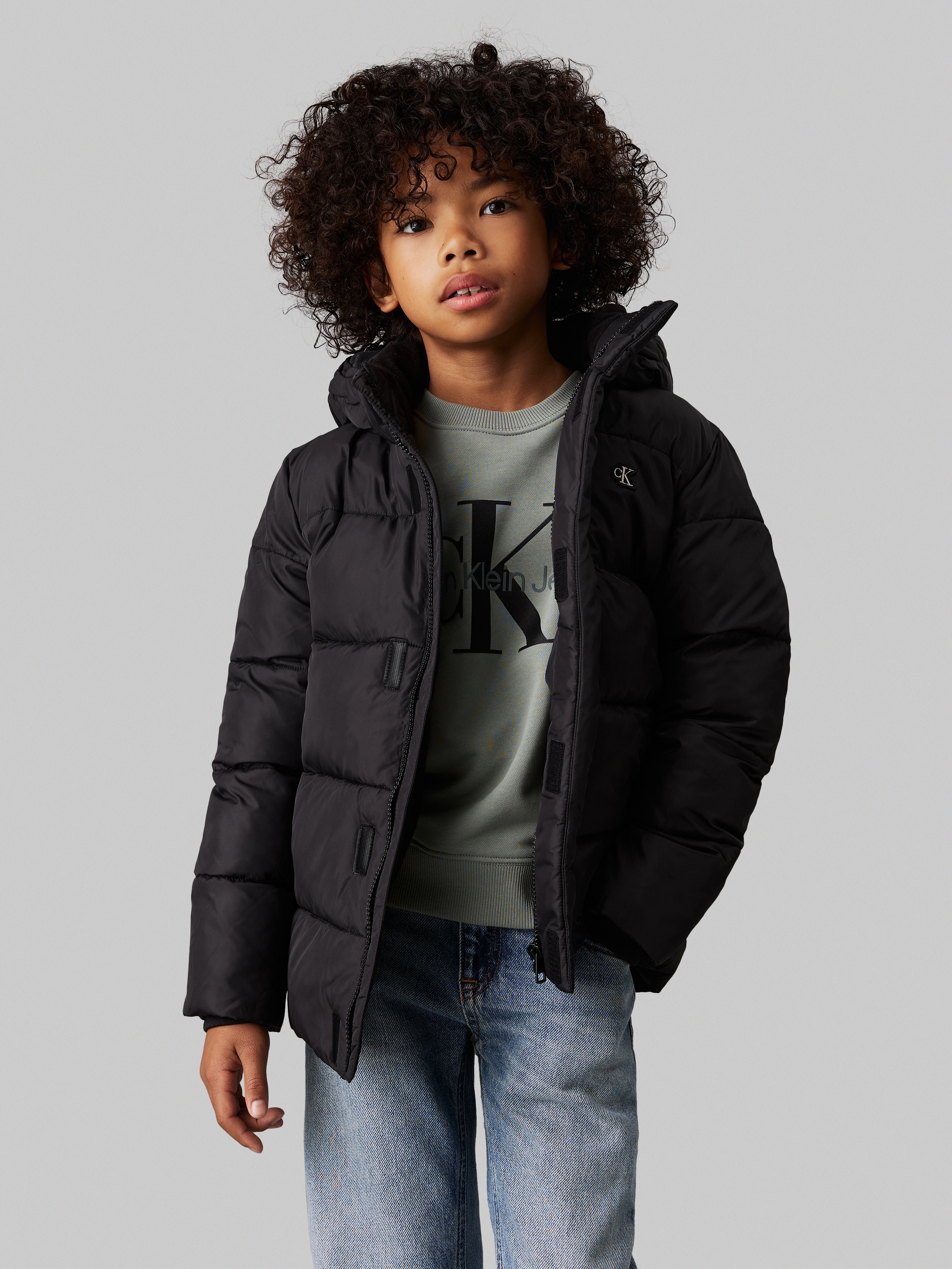 Winterjacke »ESSENTIAL PUFFER JACKET«, mit Kapuze, für Kinder bis 16 Jahre und Calvin...