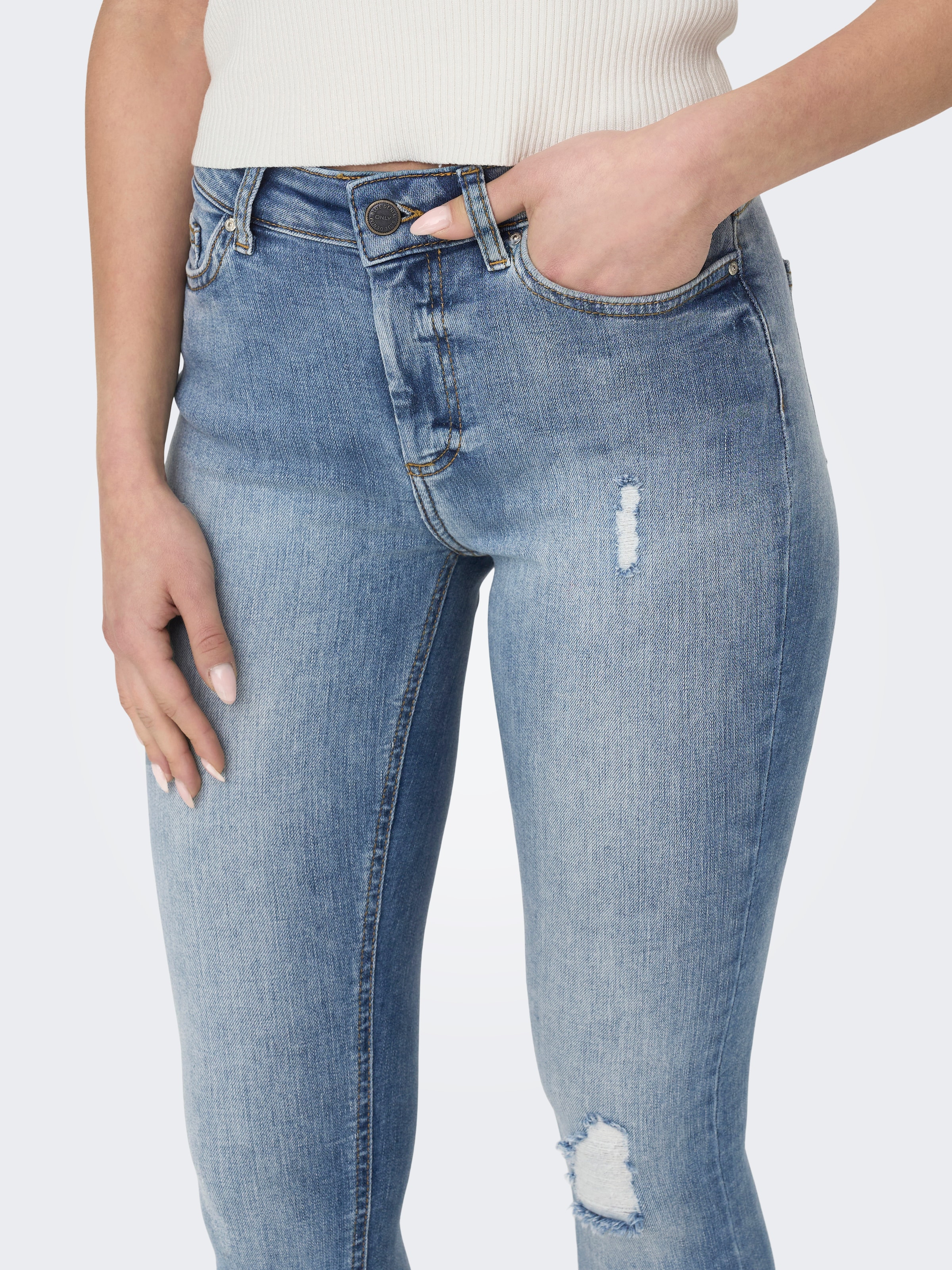 ONLY Ankle-Jeans »ONLBLUSH – Ankle-Jeans mit Destroyed Look für trendige Outfits« Abriebeffekte, modisch, skinny fit, Rundhals, regular fit