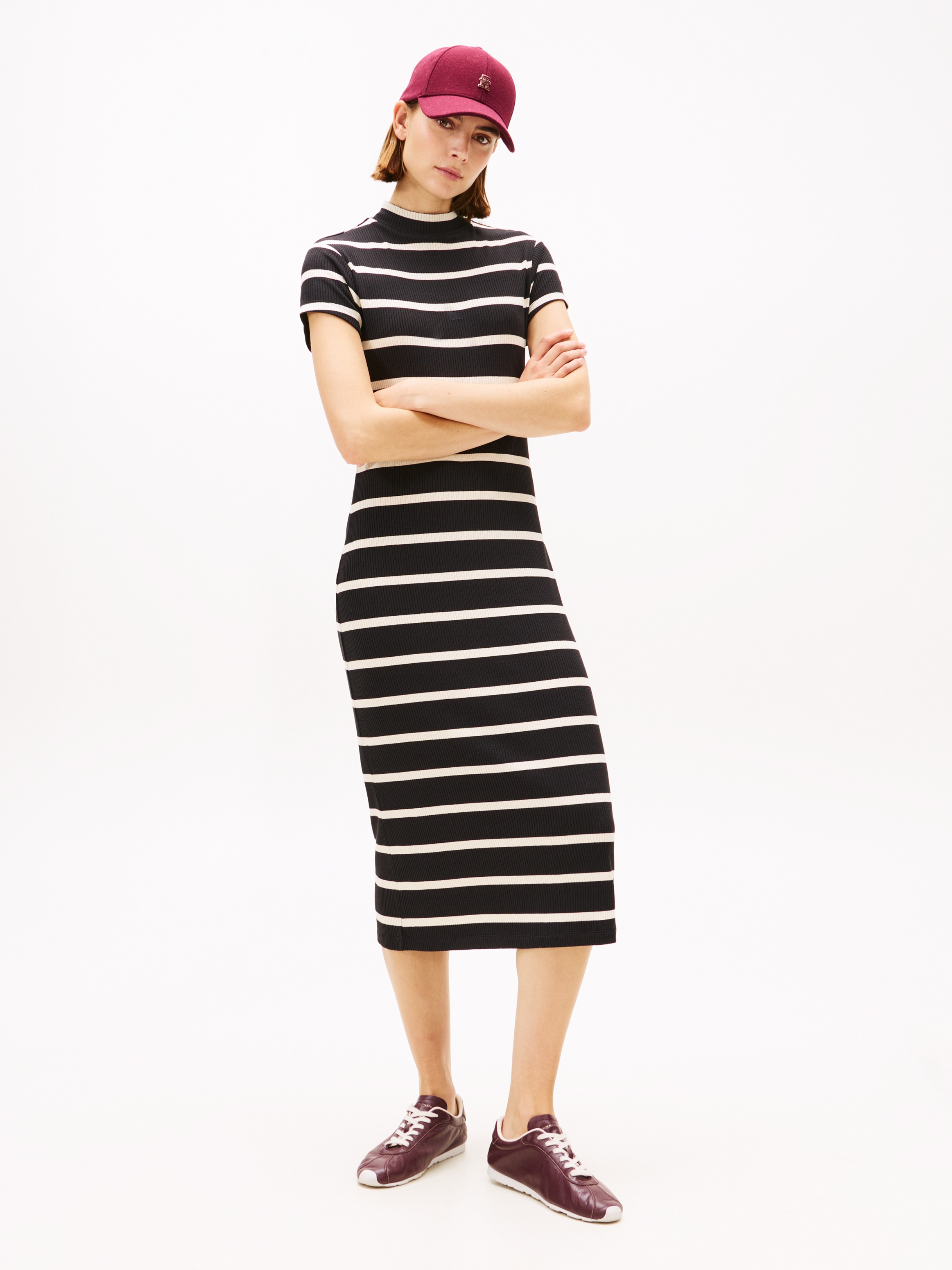 Tommy Hilfiger Jerseykleid »SLIM  5X2 RIB MOCK-NK SS DRS« in gerippter Struktur