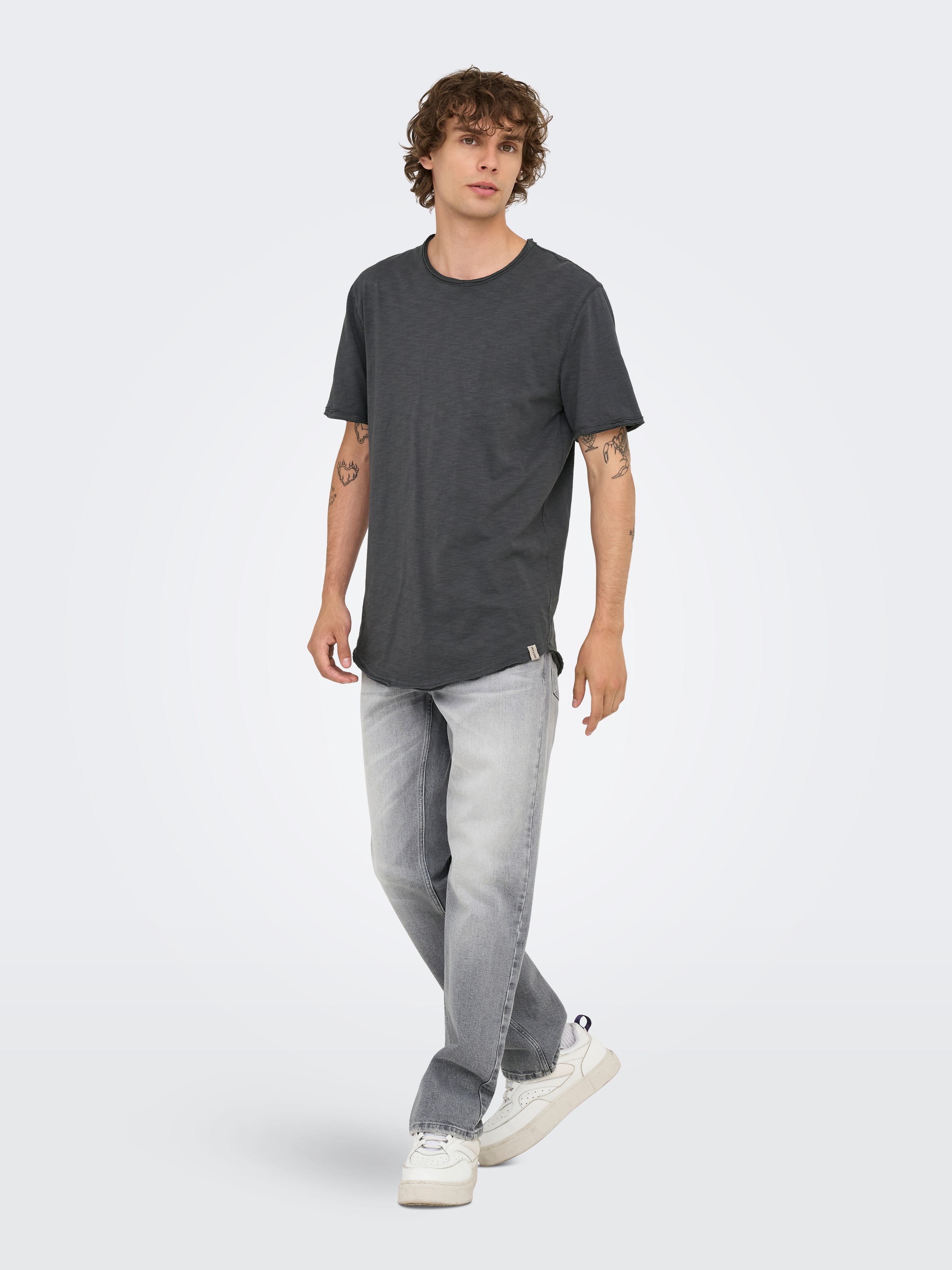 ONLY & SONS Rundhalsshirt »ONSBENNE LONGY SS TEE NF 7822 NOOS« Baumwolle, lang geschnitten
