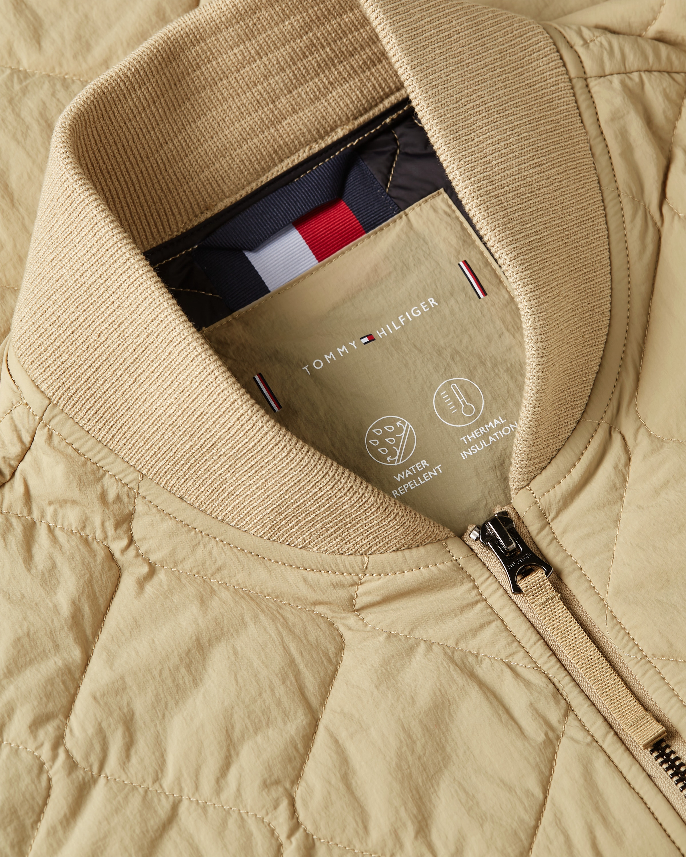 Tommy Hilfiger Steppweste »DIAMOND QUILTED VEST«, mit Rautenmuster