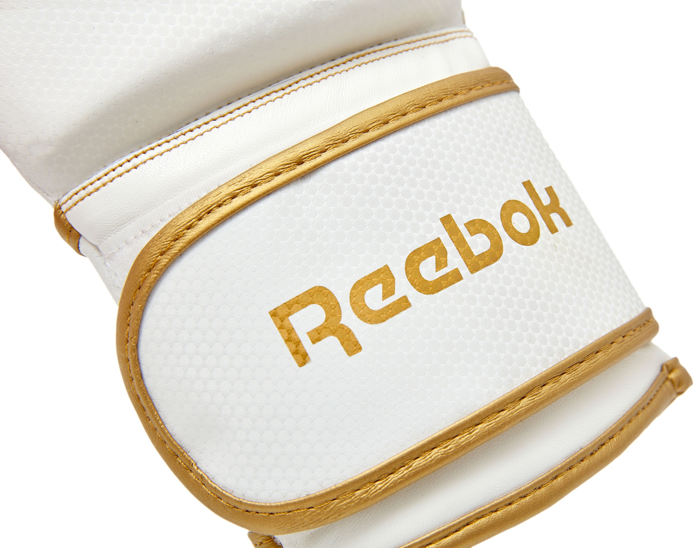 Reebok Boxhandschuhe bei