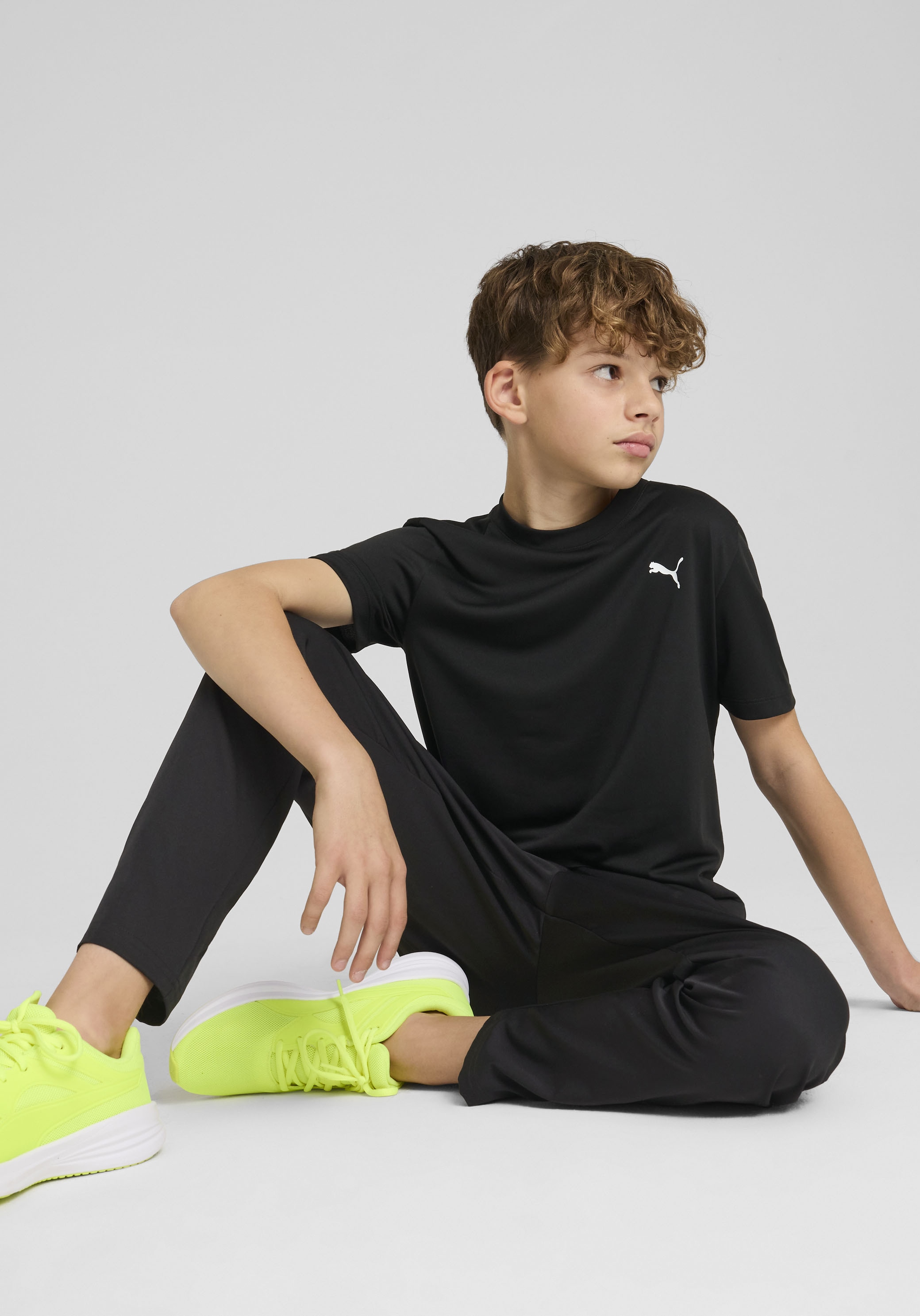 PUMA Trainingshose »TAD ESS WOVEN TAPERED PANTS B«  für Jugendliche, für Sport und Alltag, mit DryCELL-Technologie