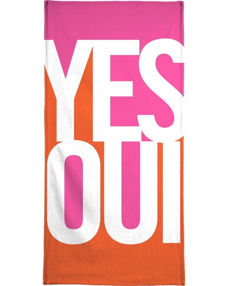 Juniqe Handtuch »Oui!«, (1 St.), Weiche Frottee-Veloursqualität
