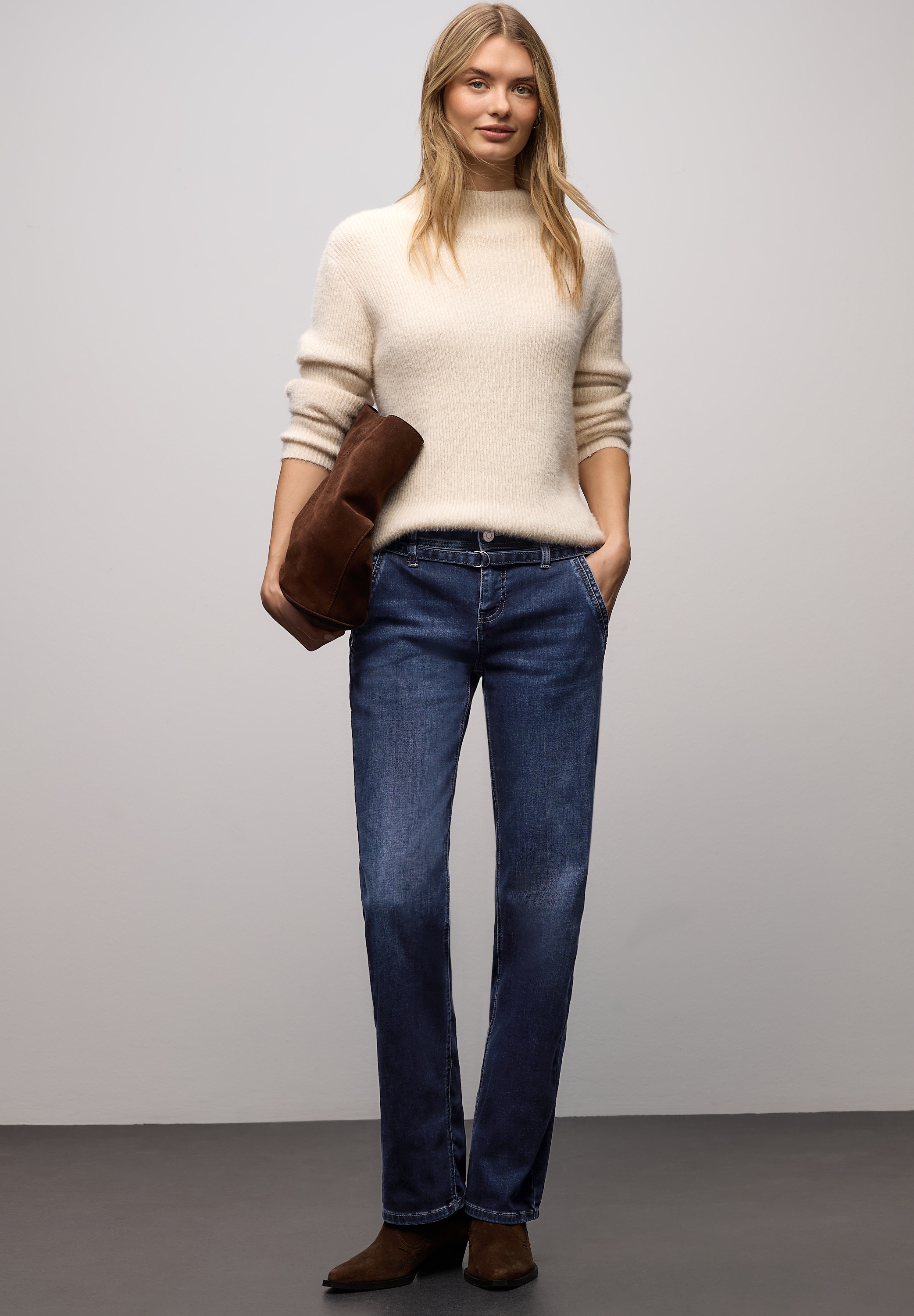 STREET ONE Straight-Jeans mit geradem Bein und Denim-Gürtel