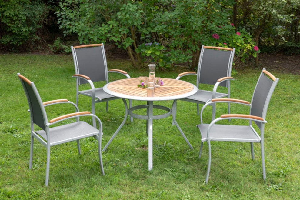 MERXX Garten-Essgruppe »Siena«, (Set, 5 tlg.), 4 Sessel, stapelbar, Tisch  Ø/Höhe: 100x75 cm, Akazie geölt im OTTO Online Shop