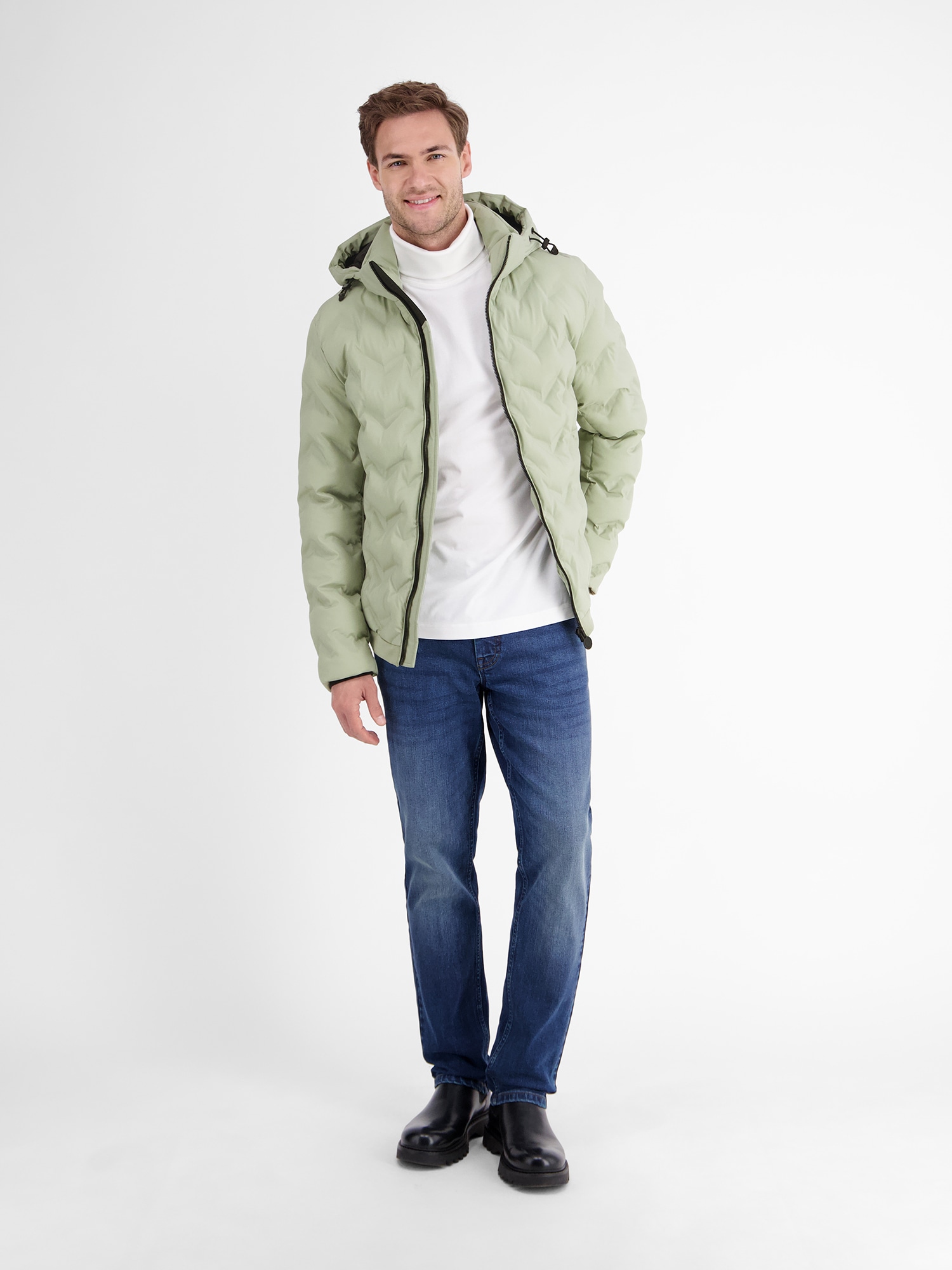 LERROS Steppjacke »LERROS Herren Funktions-Steppjacke«, mit Kapuze, Wasser- und windabweisend, atmungsaktiv