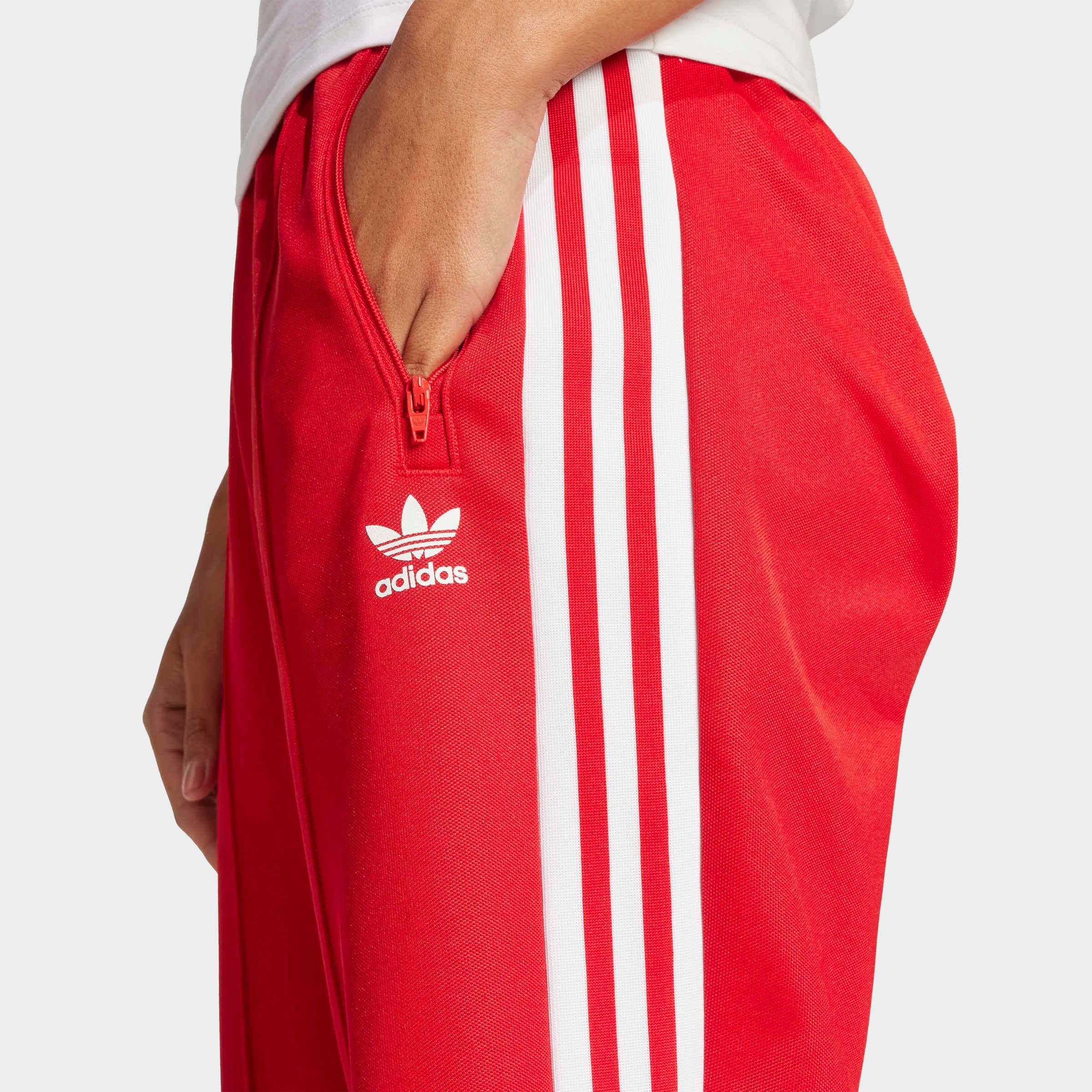 adidas Originals Sporthose »CLASSIC TP«, (1 tlg.), Retro Style, der gerade Schnitt mit schmal zulaufenden Bein