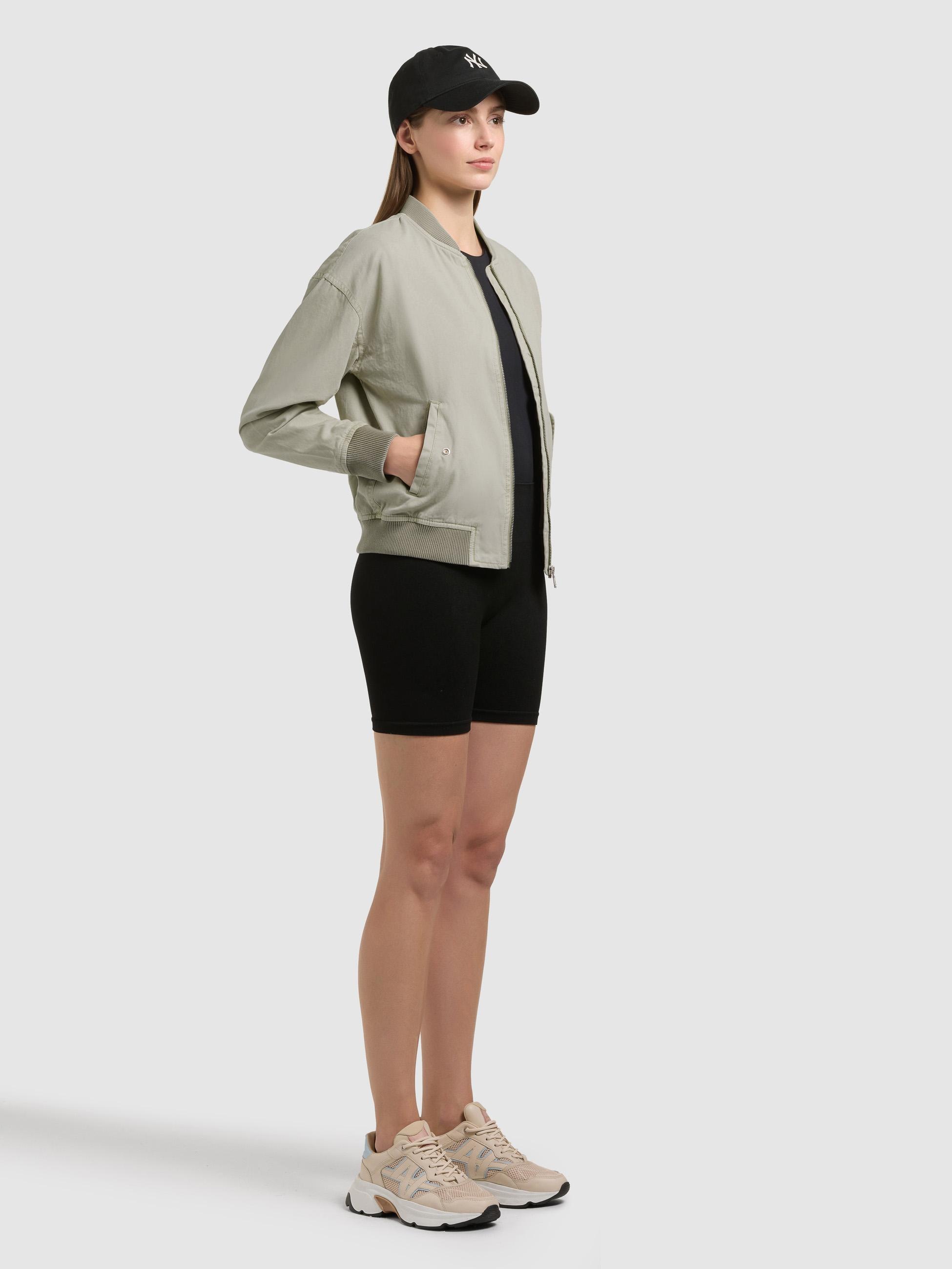 khujo Funktionsjacke »Funktionsjacke Inie« ohne Kapuze Übergangsjacke im Bomberjacken-Style