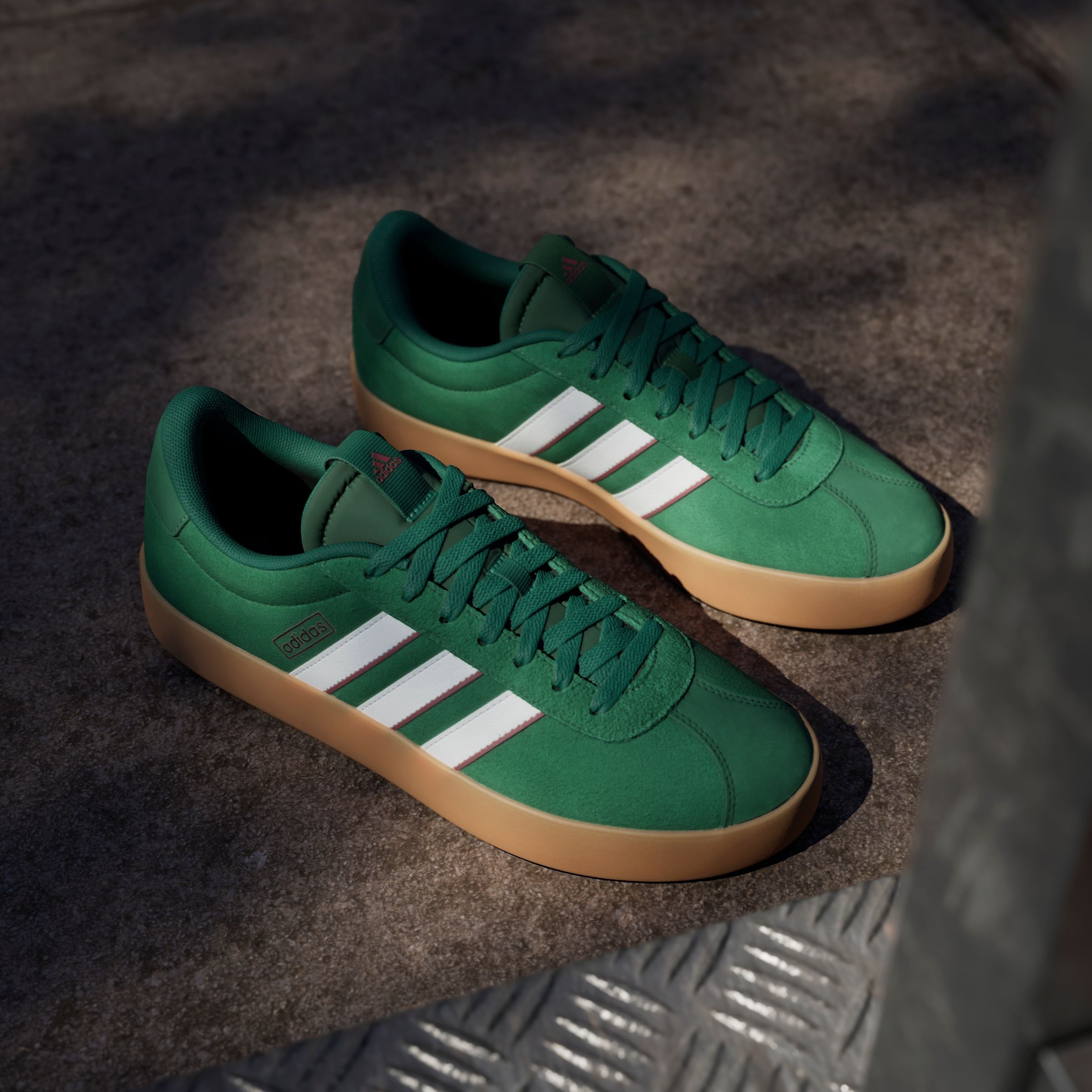 adidas Sportswear Sneaker »VL COURT 3.0«, inspiriert vom Design des adidas samba