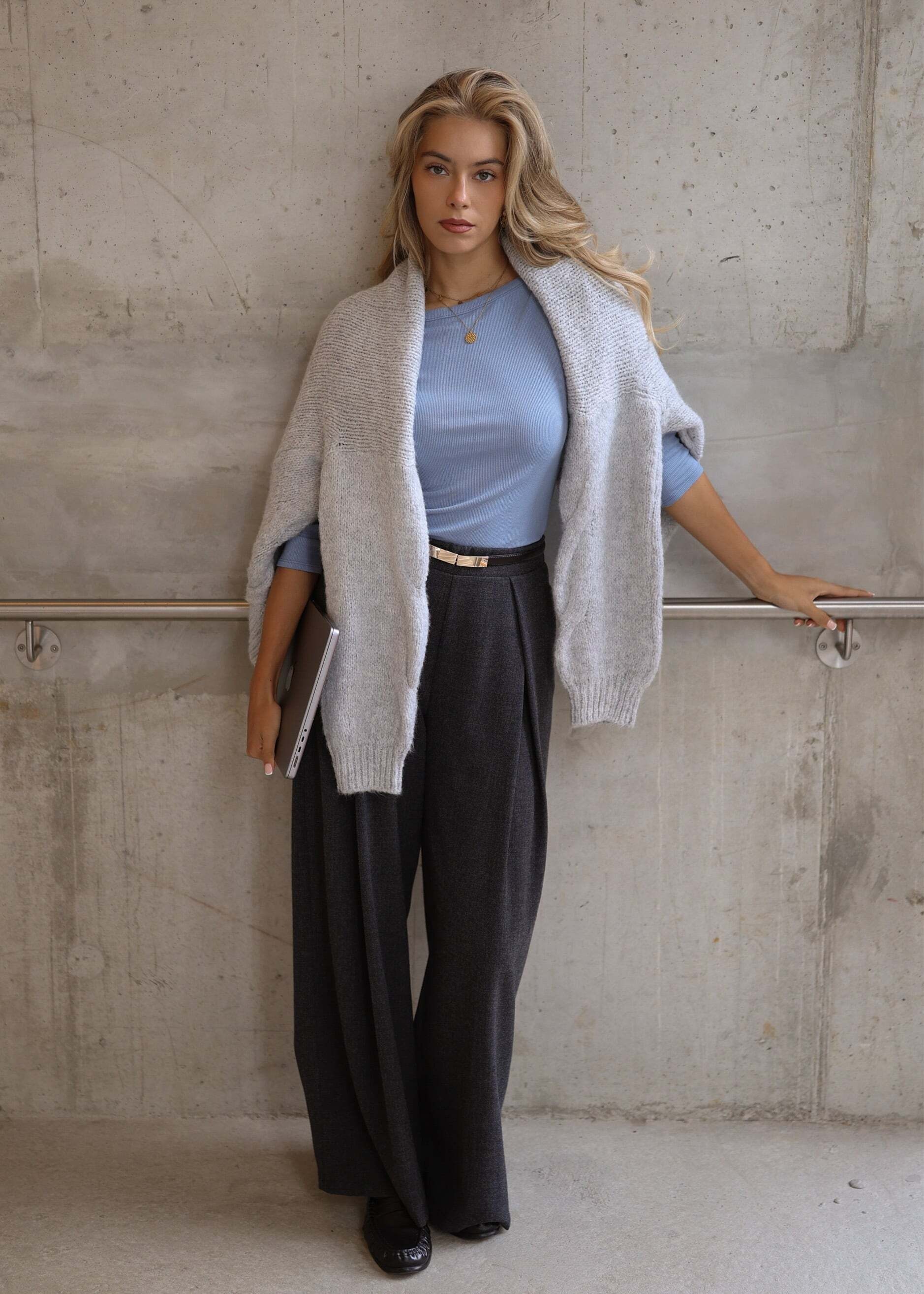 SASSYCLASSY Anzughose »Bundfaltenhose mit weitem Bein«  melierte Bundfaltenhose in Anthrazit