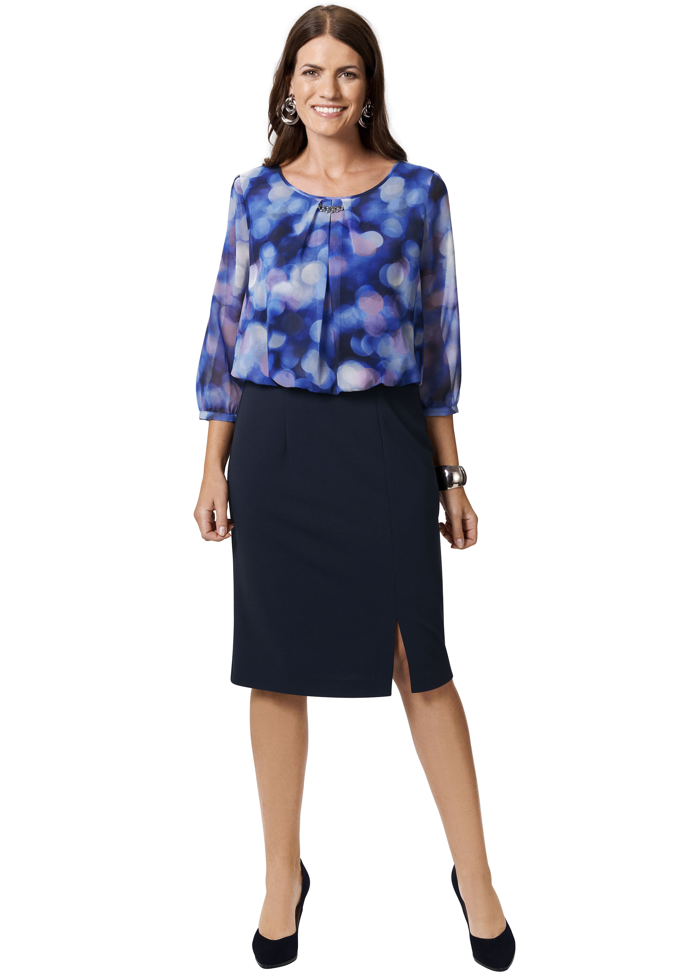 2-in-1-Kleid, mit einer dekorativen Kette