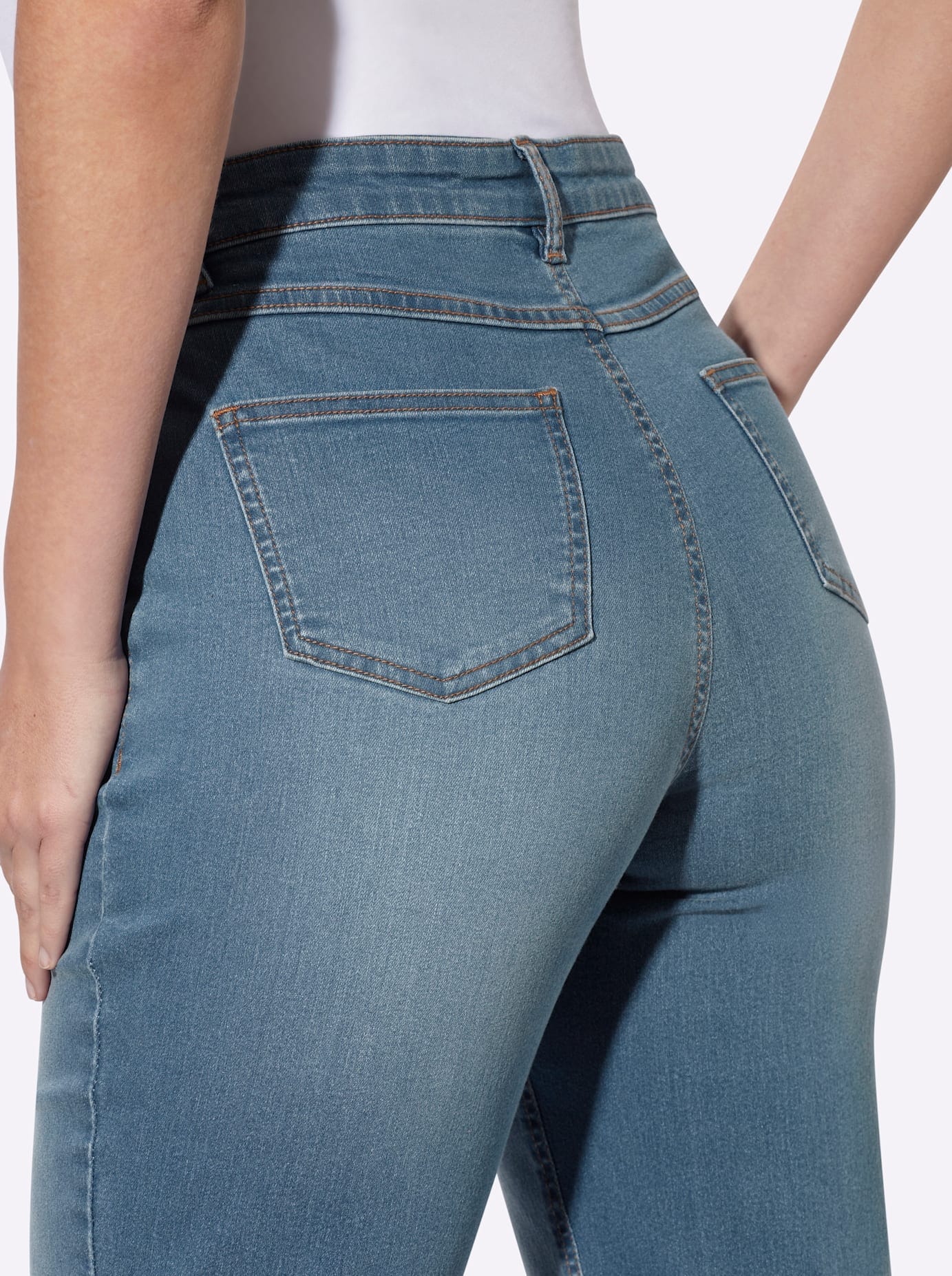 Classic Basics Bequeme Jeans 1
