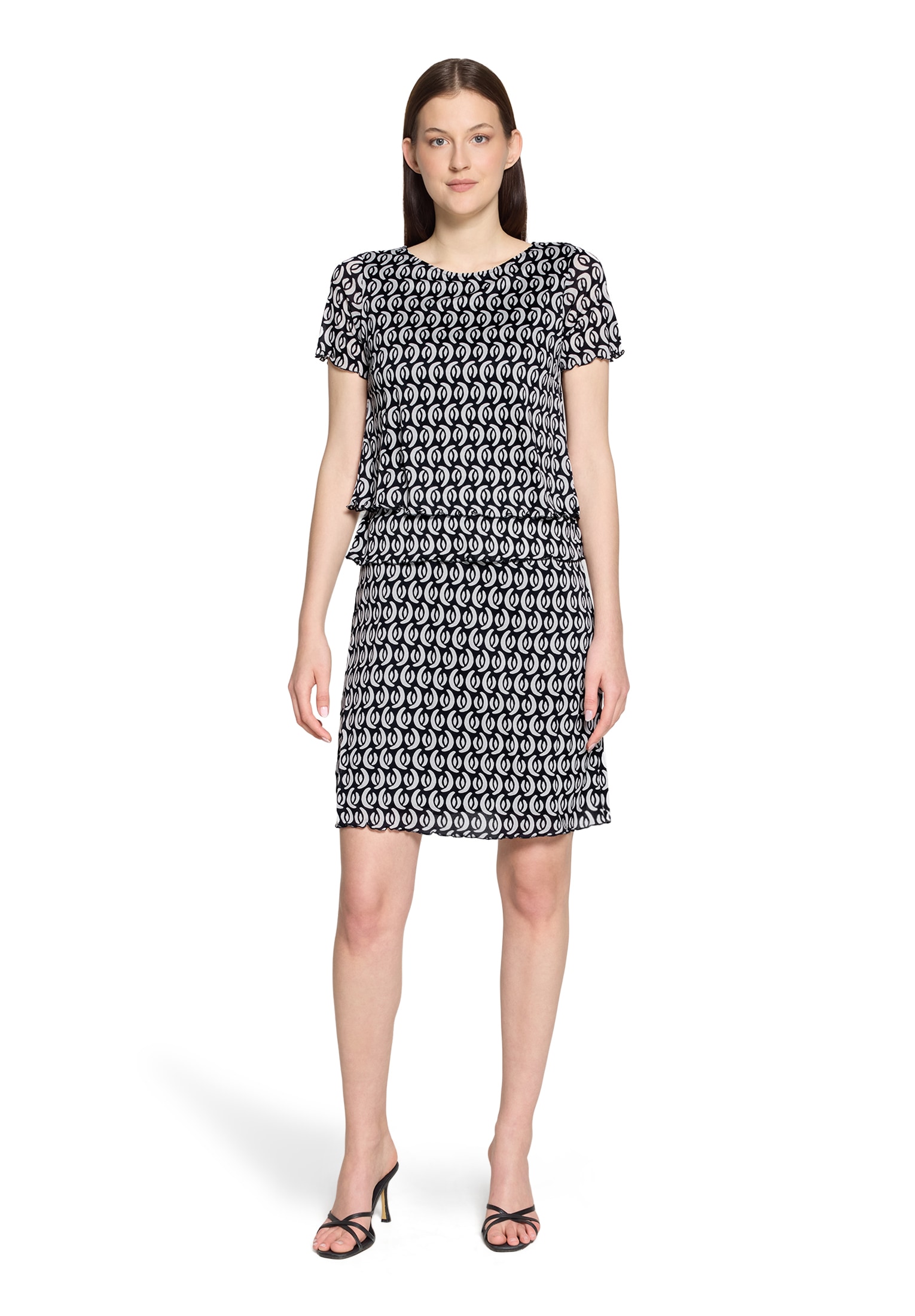 Betty Barclay Midikleid »Stufenkleid mit U-Boot-Ausschnitt«